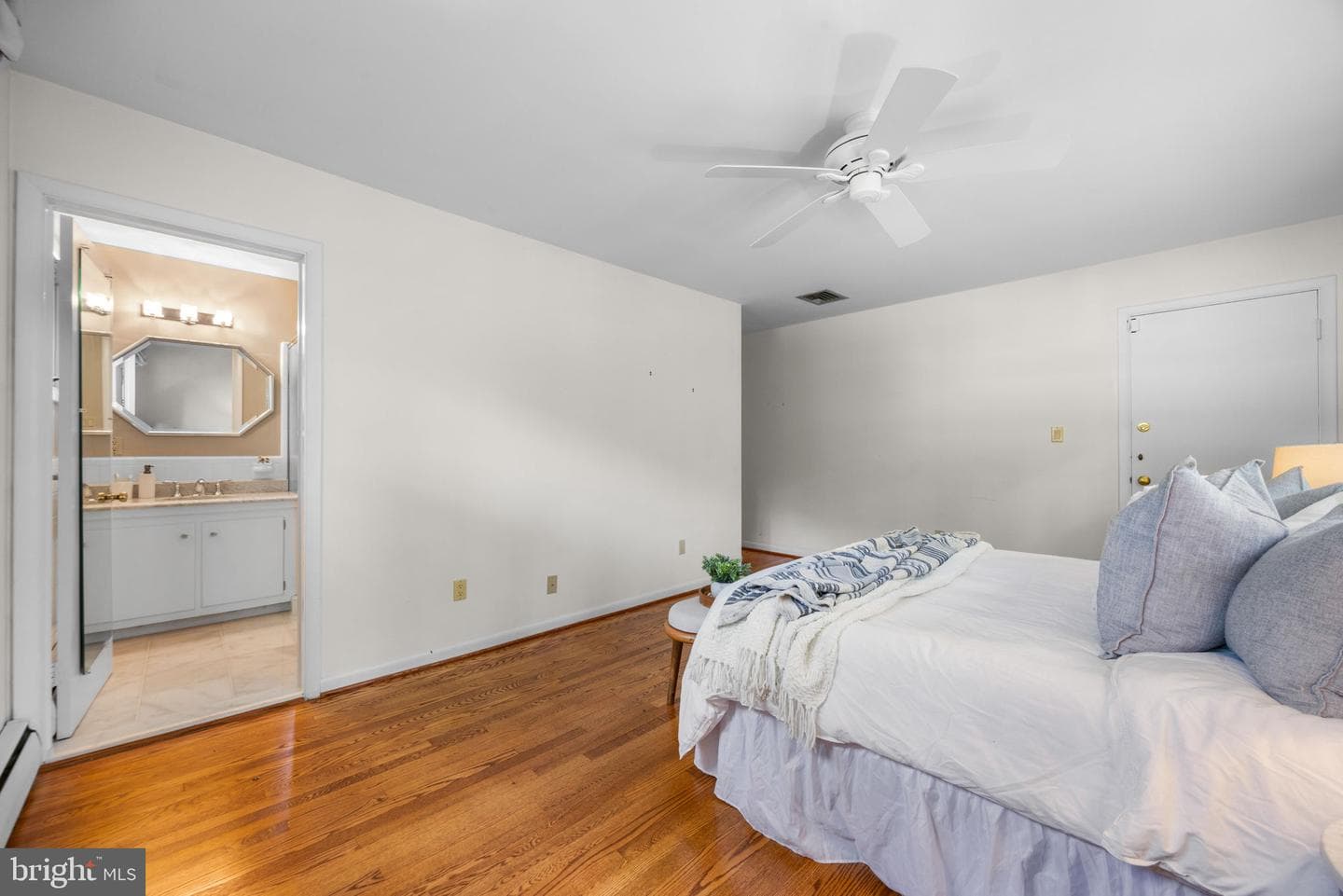 1302 Woodshole Road photo 38
