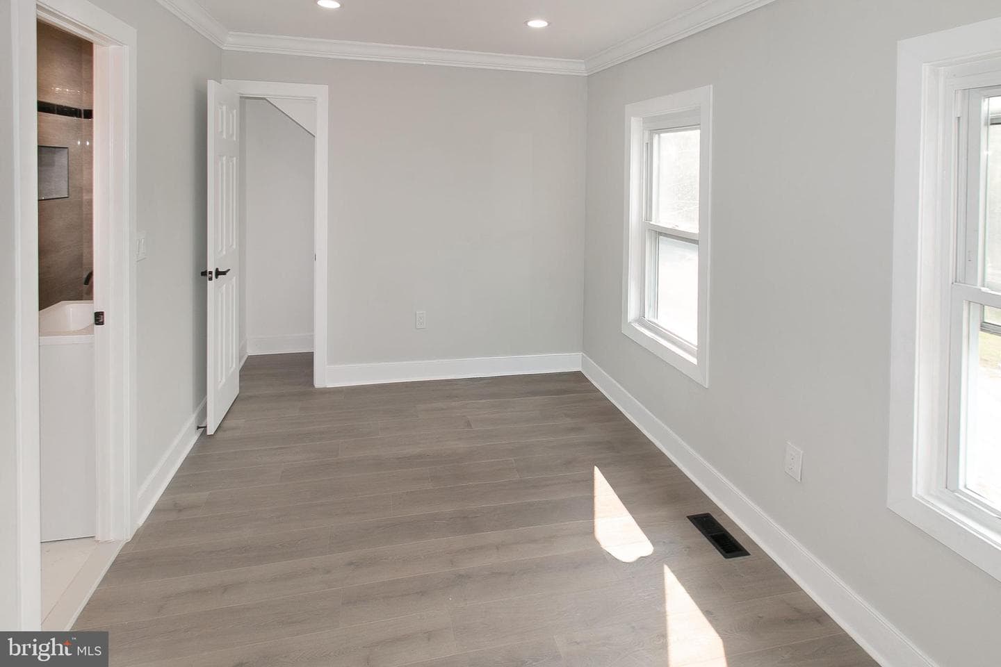 3437 Liberty Gardens Road photo 19