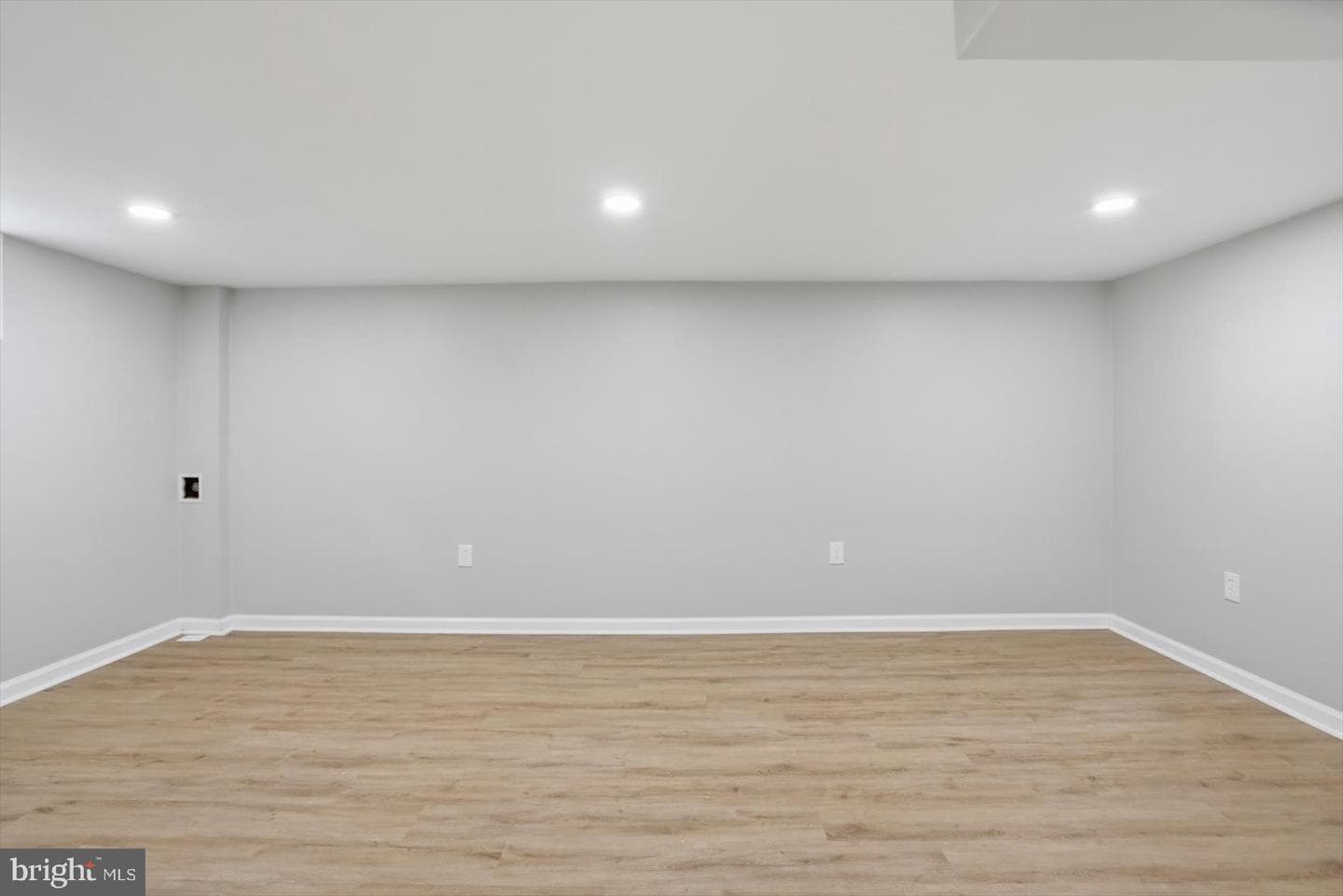 74 Northwood Drive photo 25