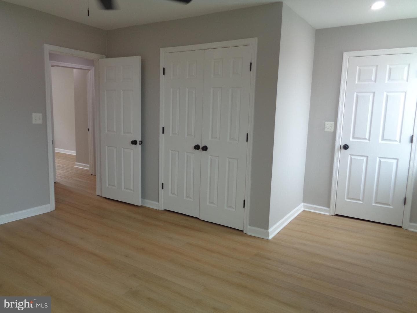 2965 Yorkway photo 26
