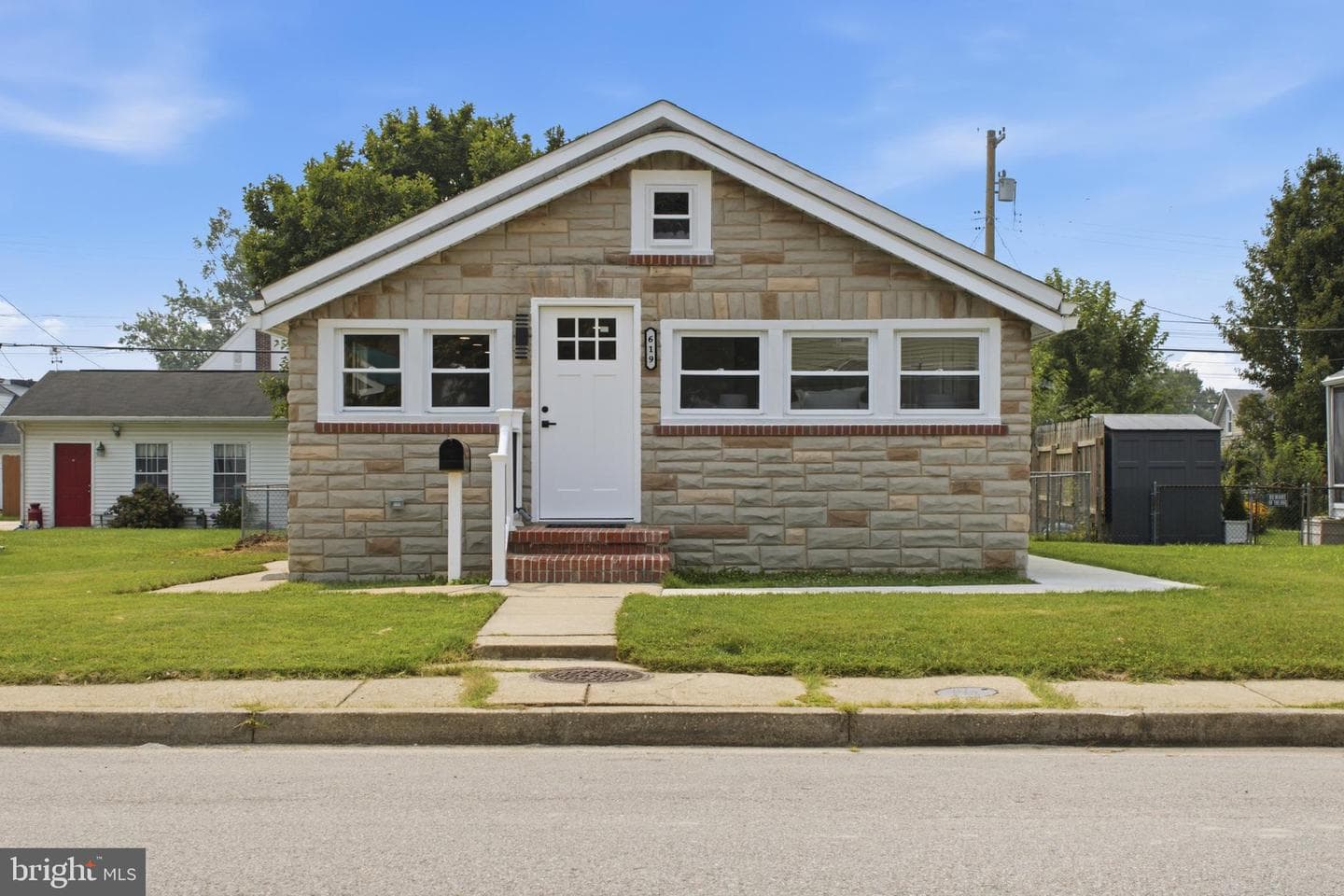 619 Dorsey, Essex