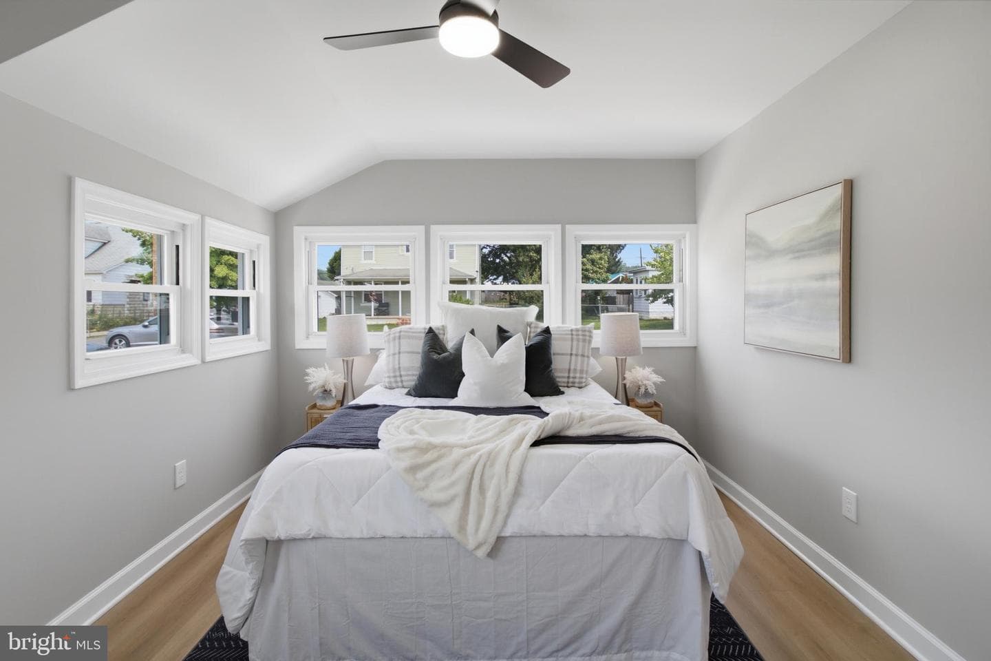 619 Dorsey photo 17