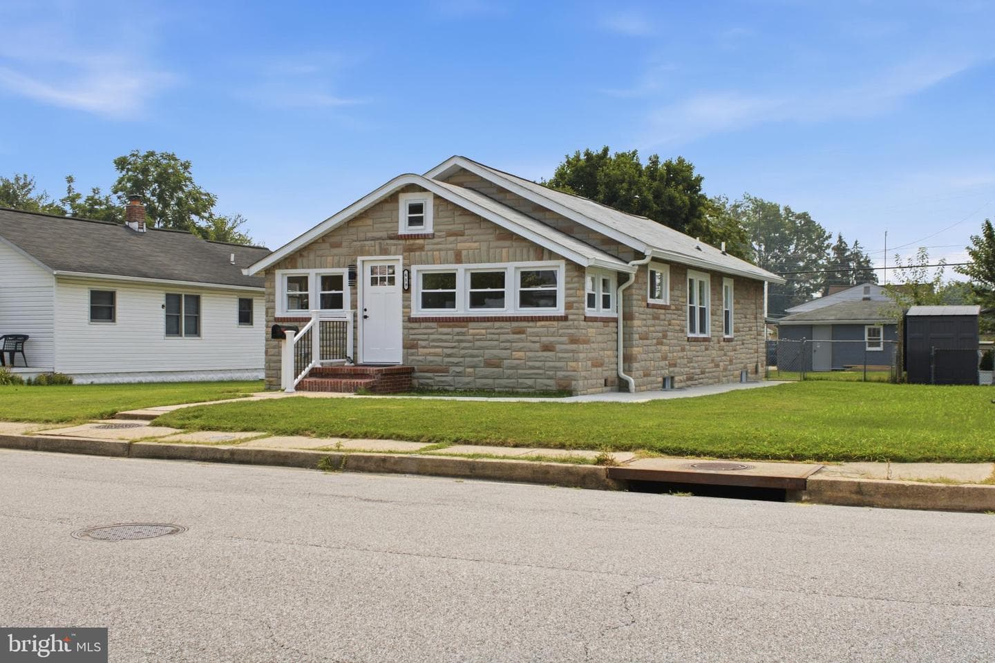619 Dorsey, Essex