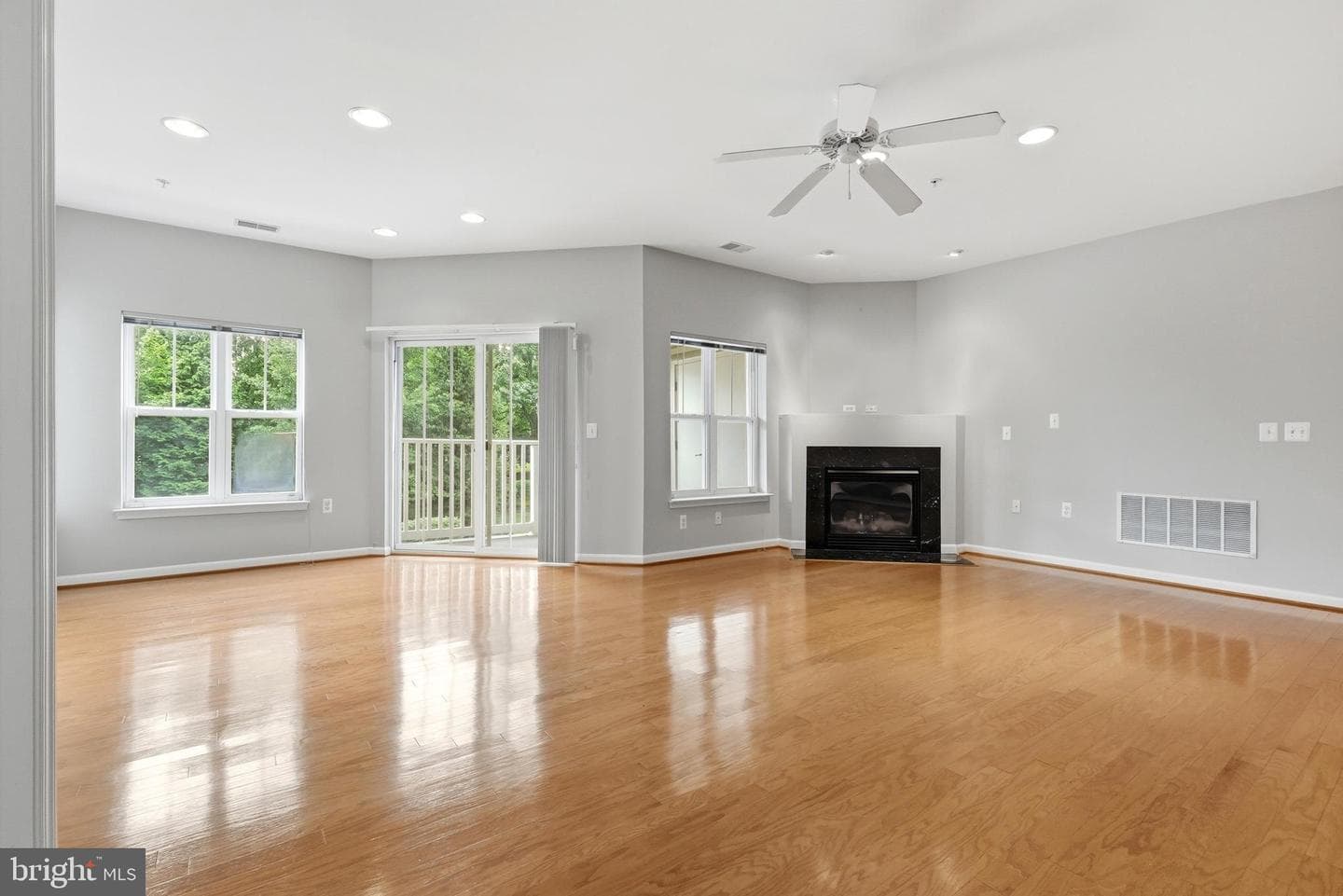 307 Wyndham Circle #307 H photo 9