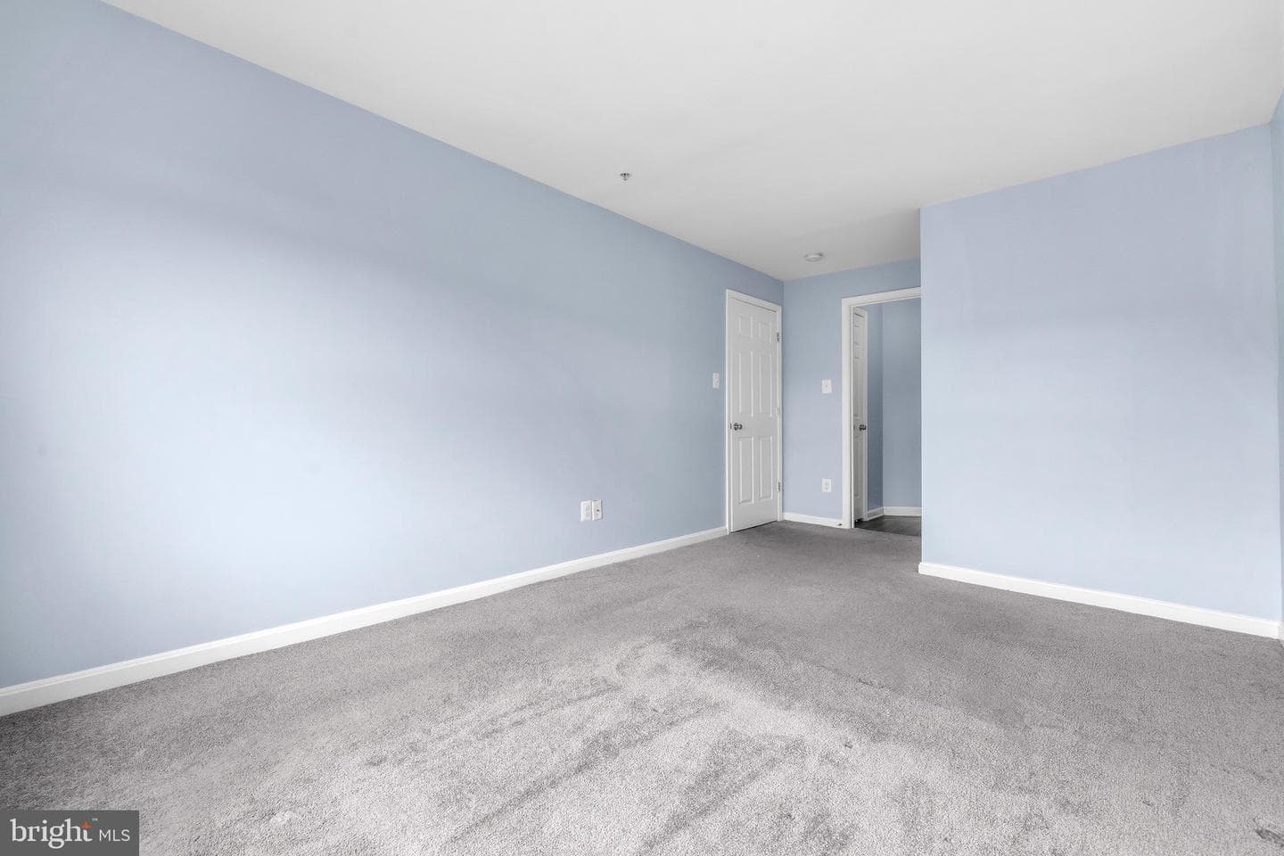 8805 Stone Ridge Circle #304 photo 17