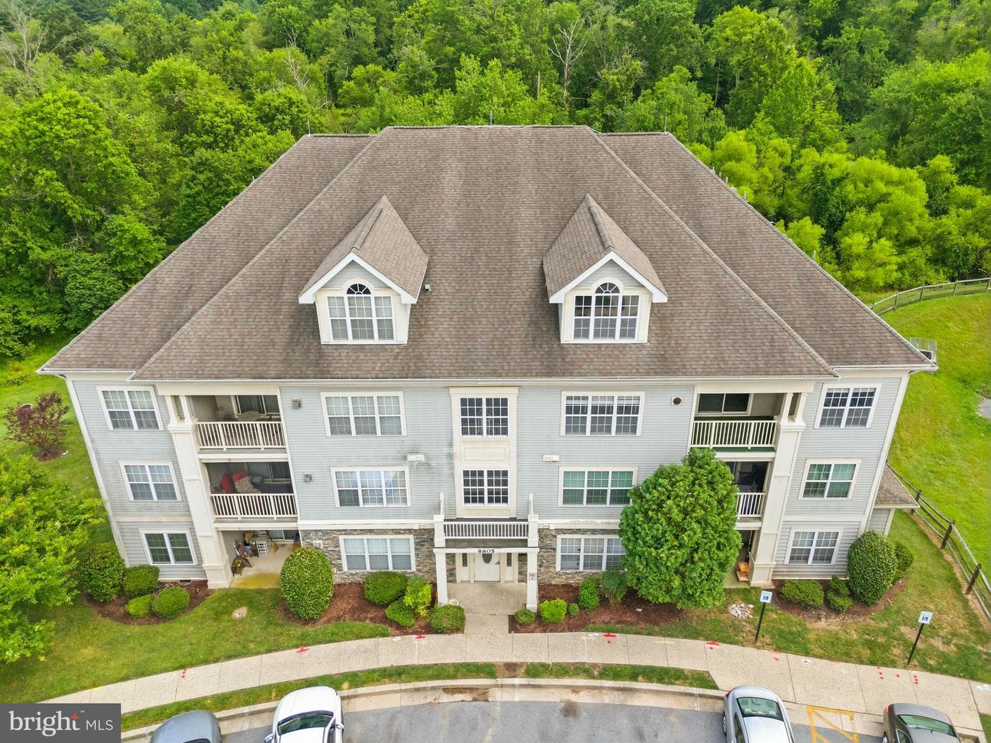 8805 Stone Ridge Circle #304 photo 3