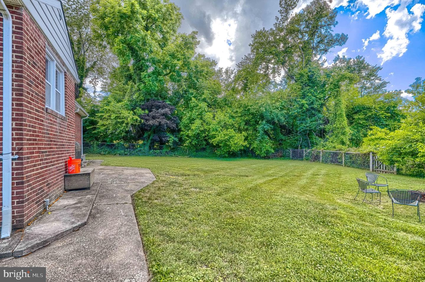 5010 Hazelwood Avenue photo 45