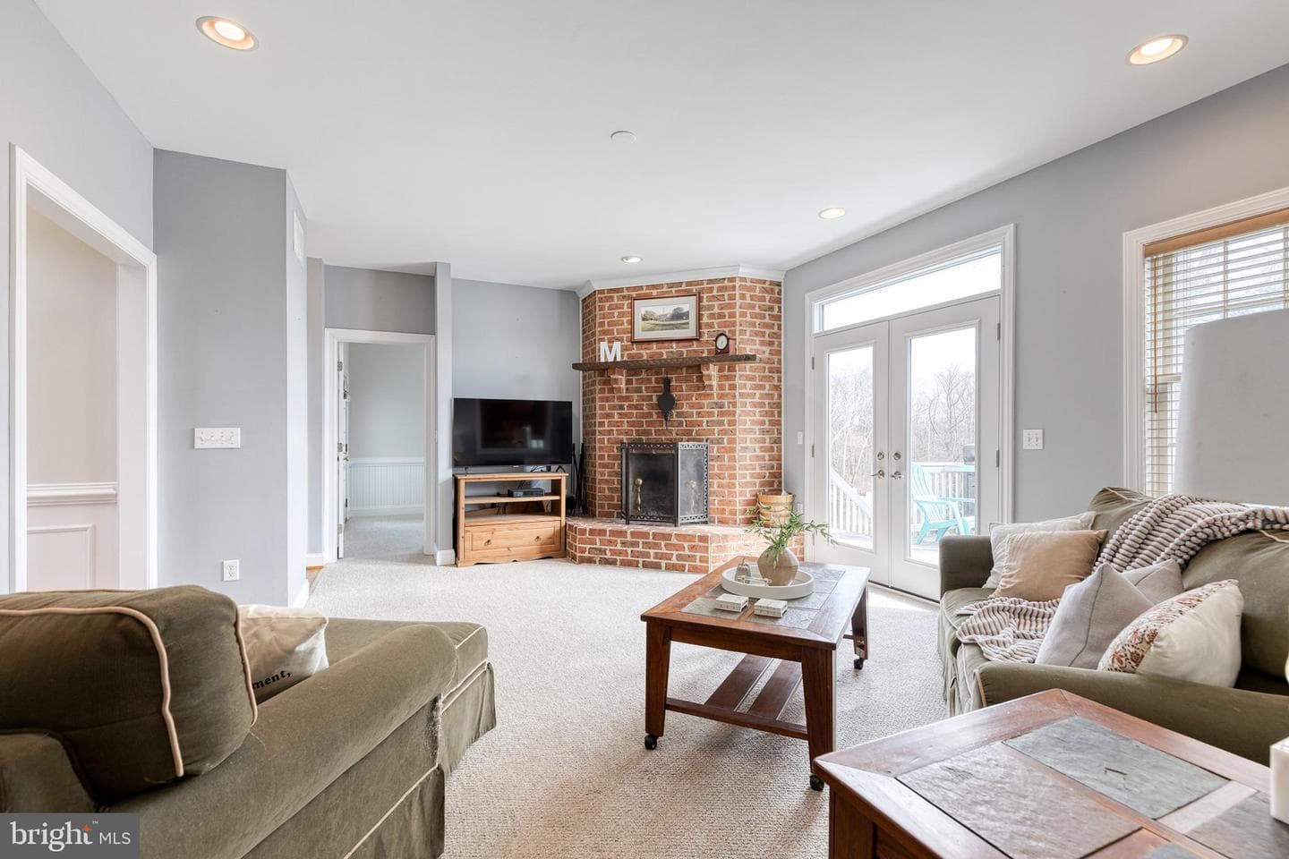 10925 Falls Road photo 10