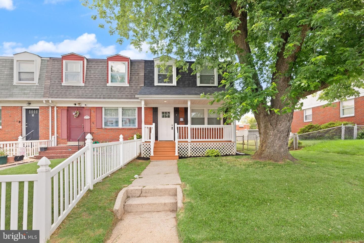 7 Bladen Road photo 1