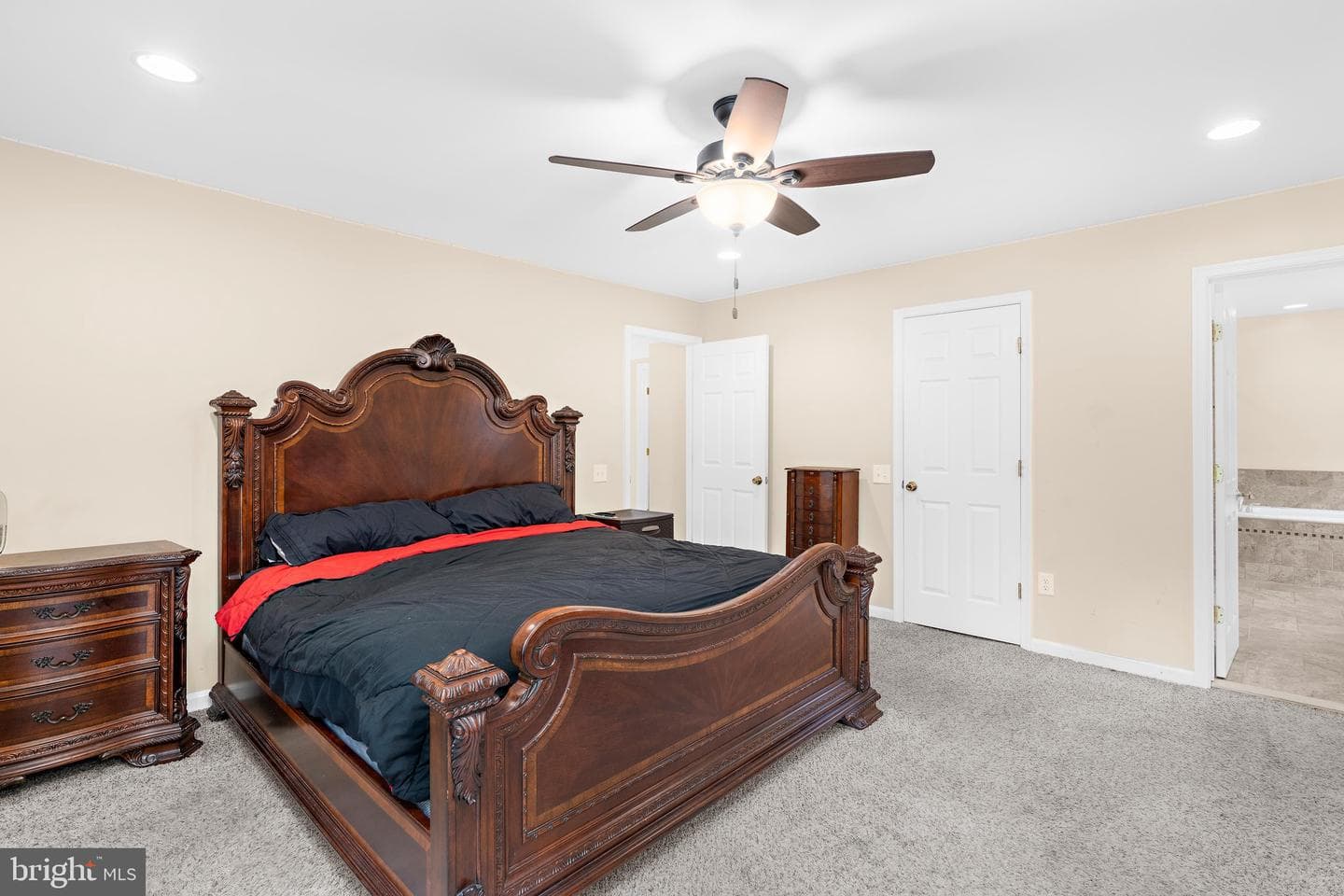 9801 Bridle Brook Drive photo 19