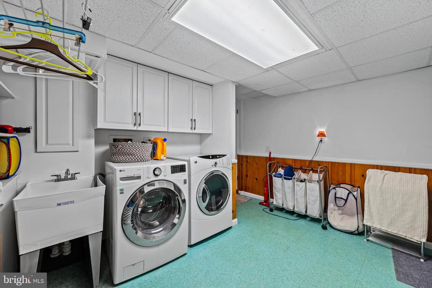 223 Edridge Way photo 44