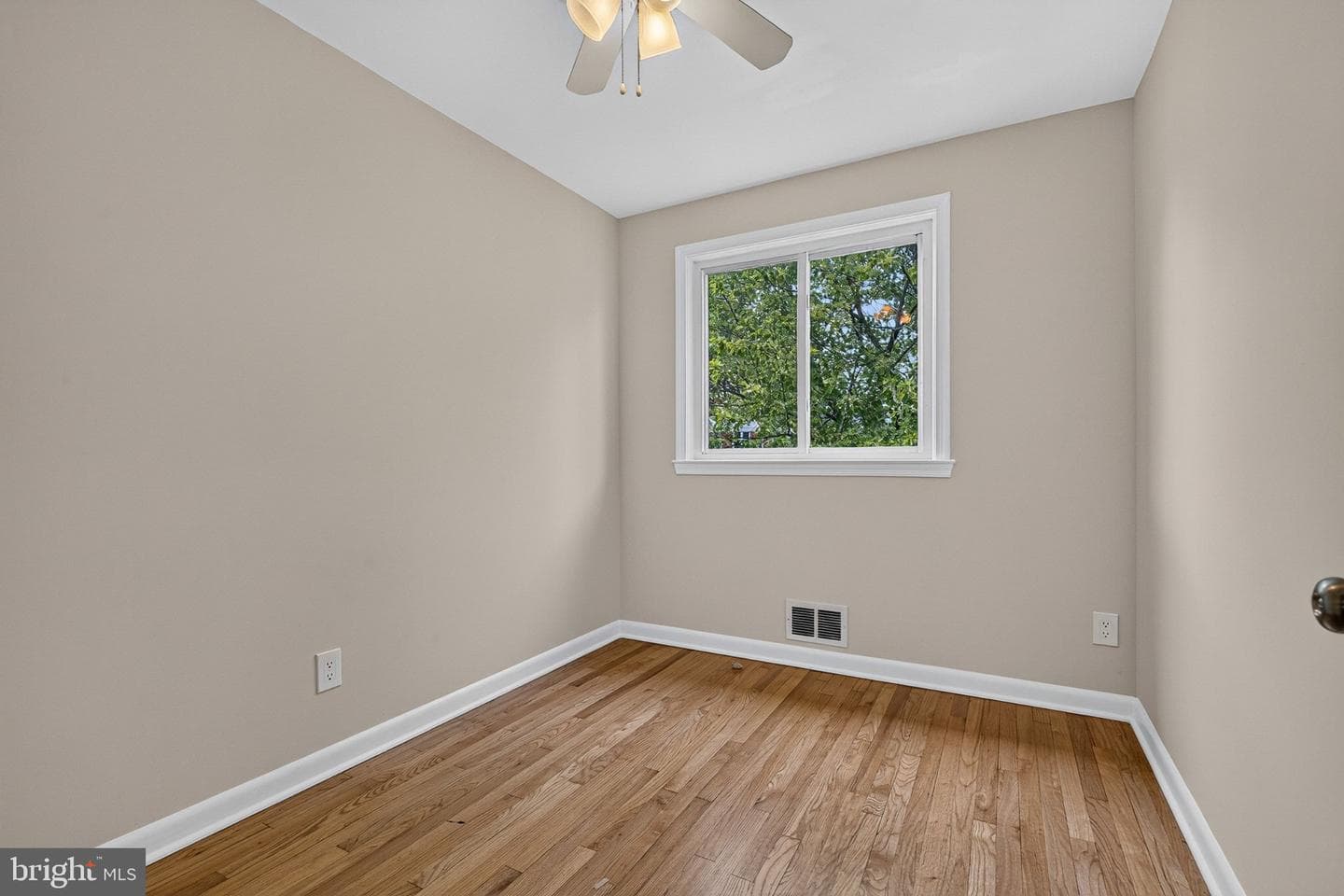 1335 Deanwood Road photo 25