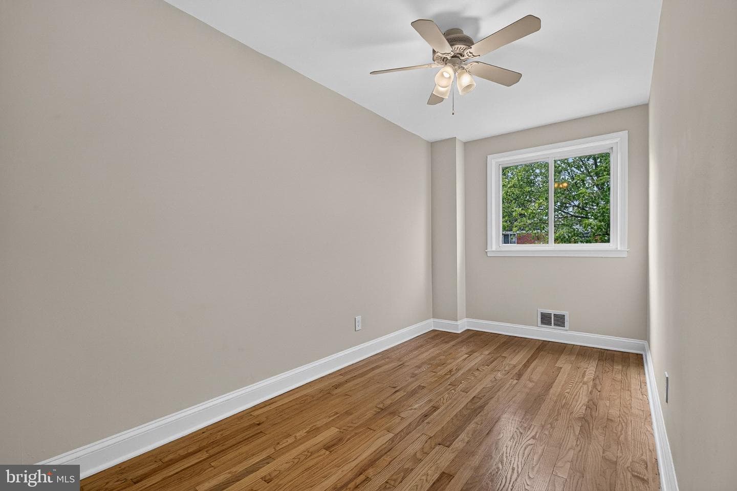 1335 Deanwood Road photo 27