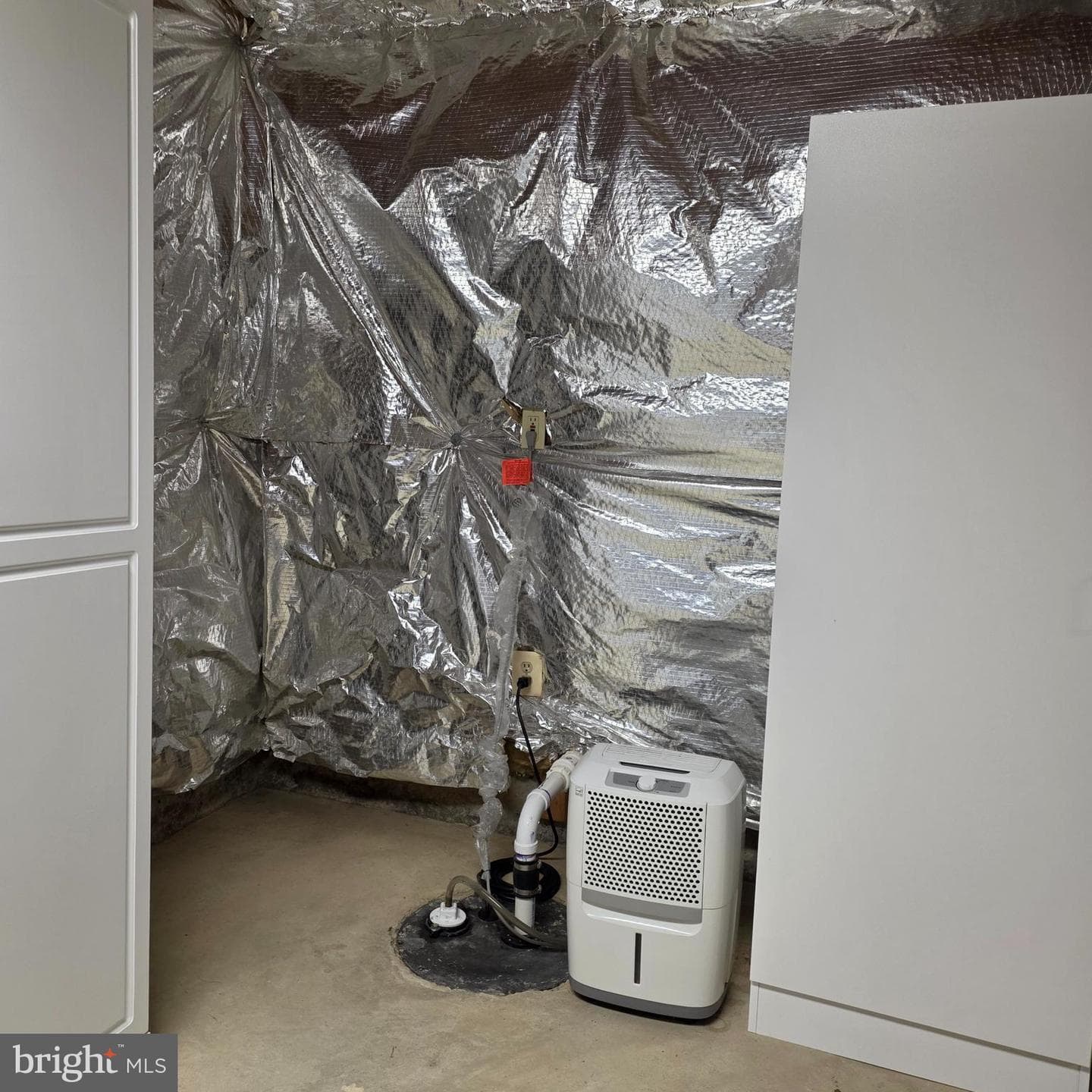 8 Treadway Court photo 53