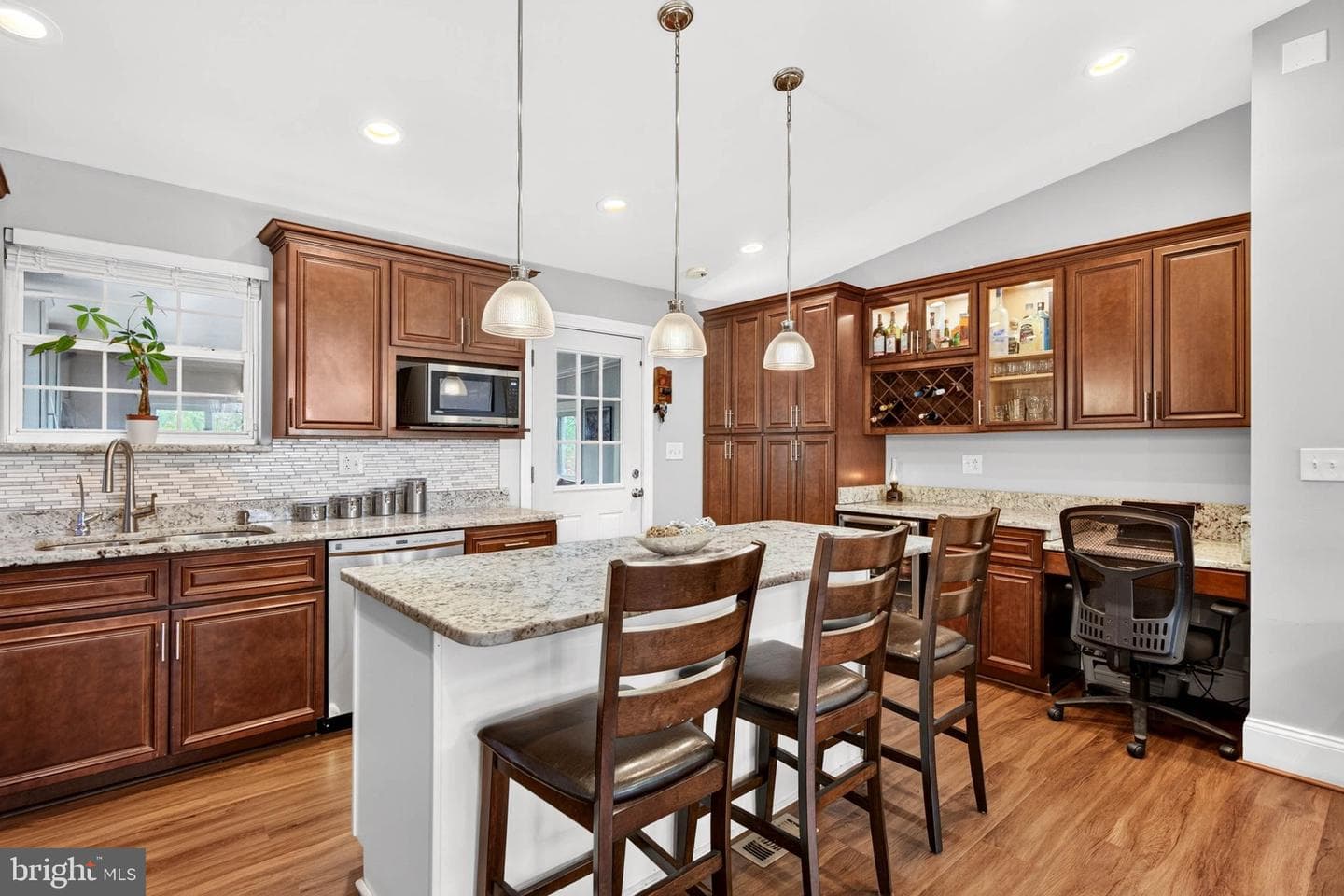 1248 48th Street photo 15