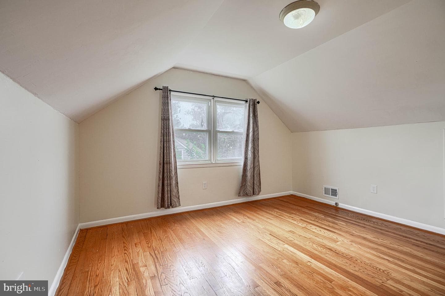 9405 Thornewood Court photo 30