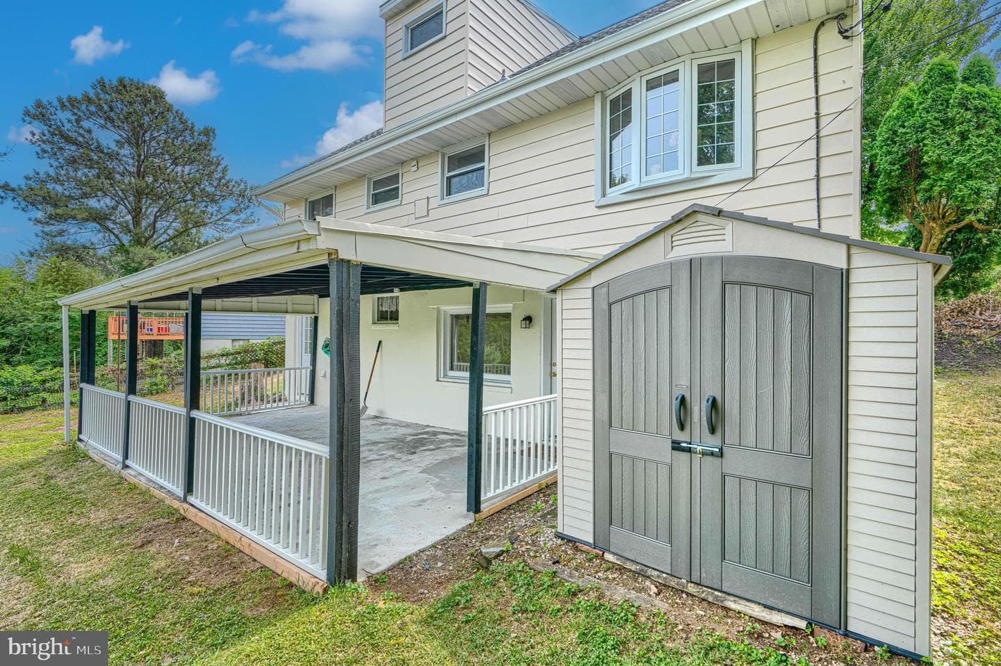 9405 Thornewood Court photo 43