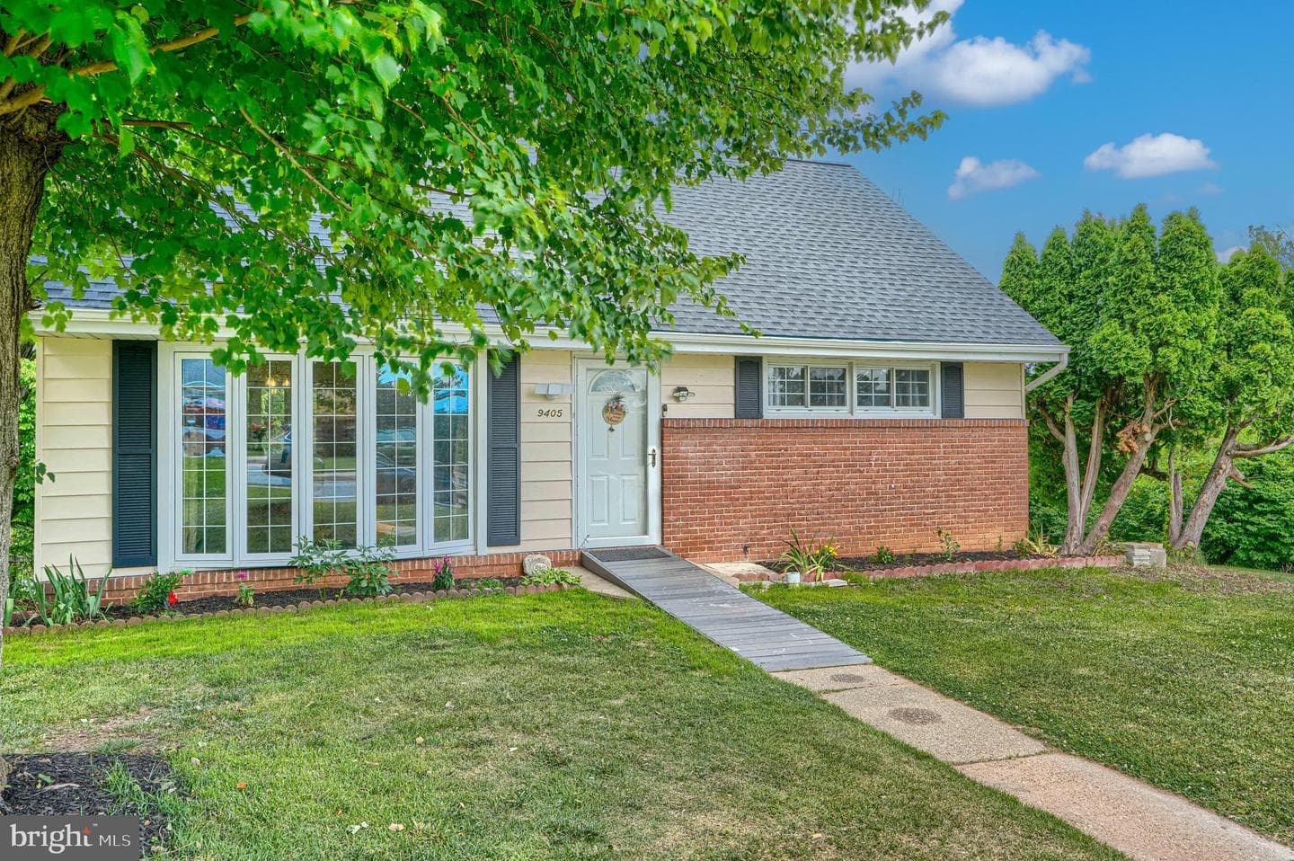 9405 Thornewood Court photo 45