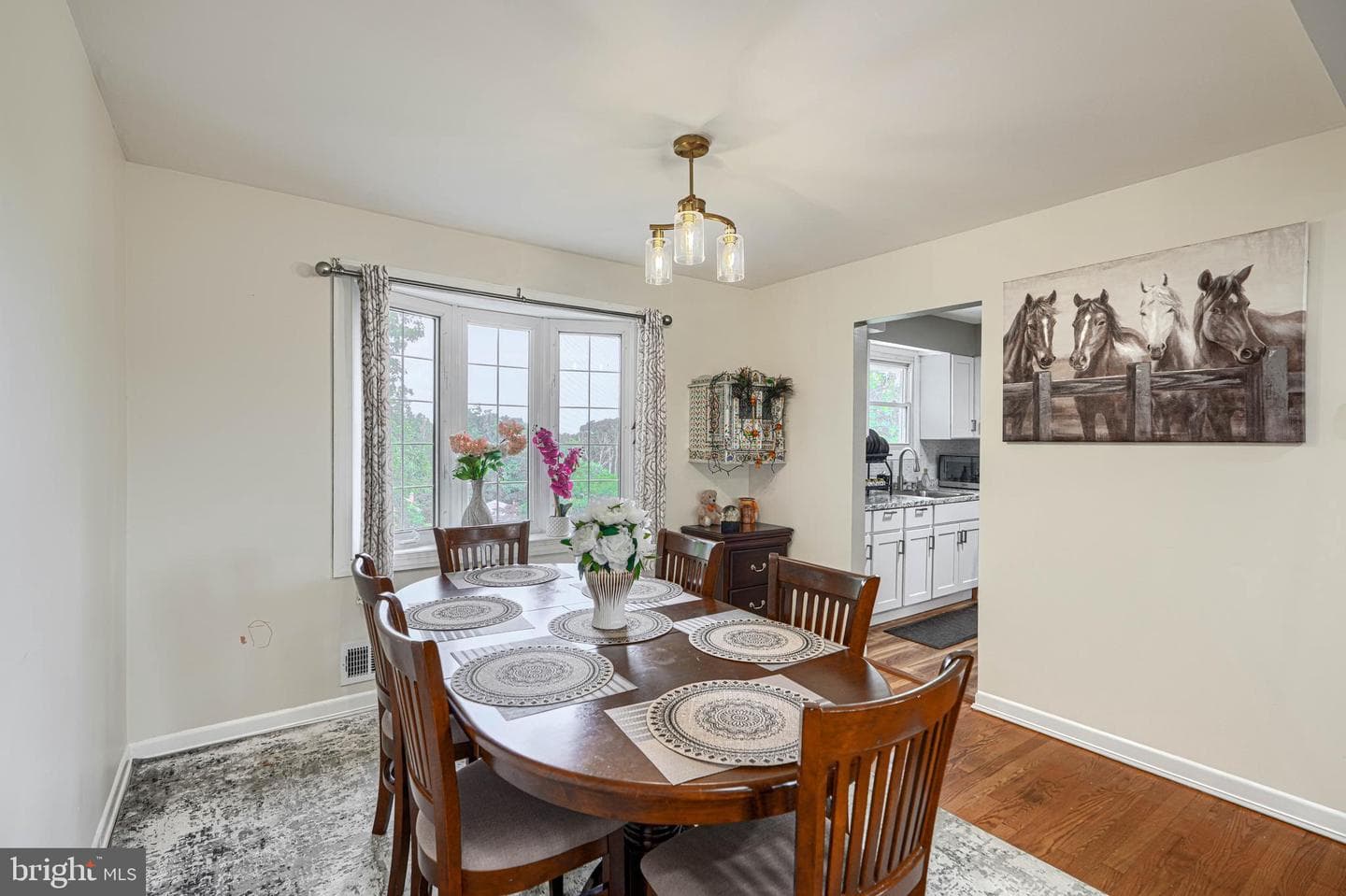 9405 Thornewood Court photo 9