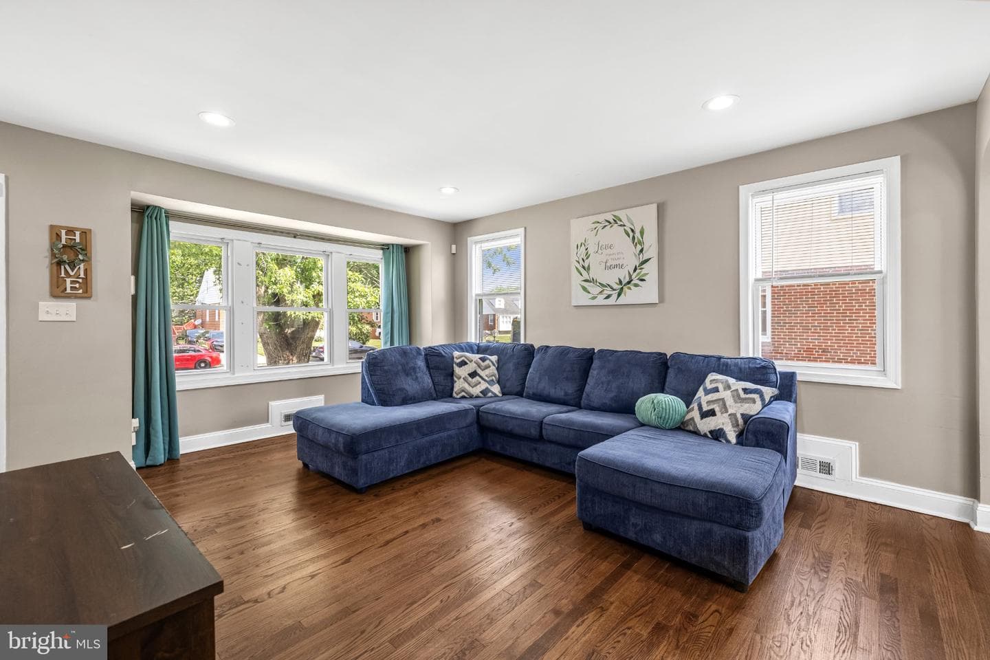 3313 Mayfair Road photo 3