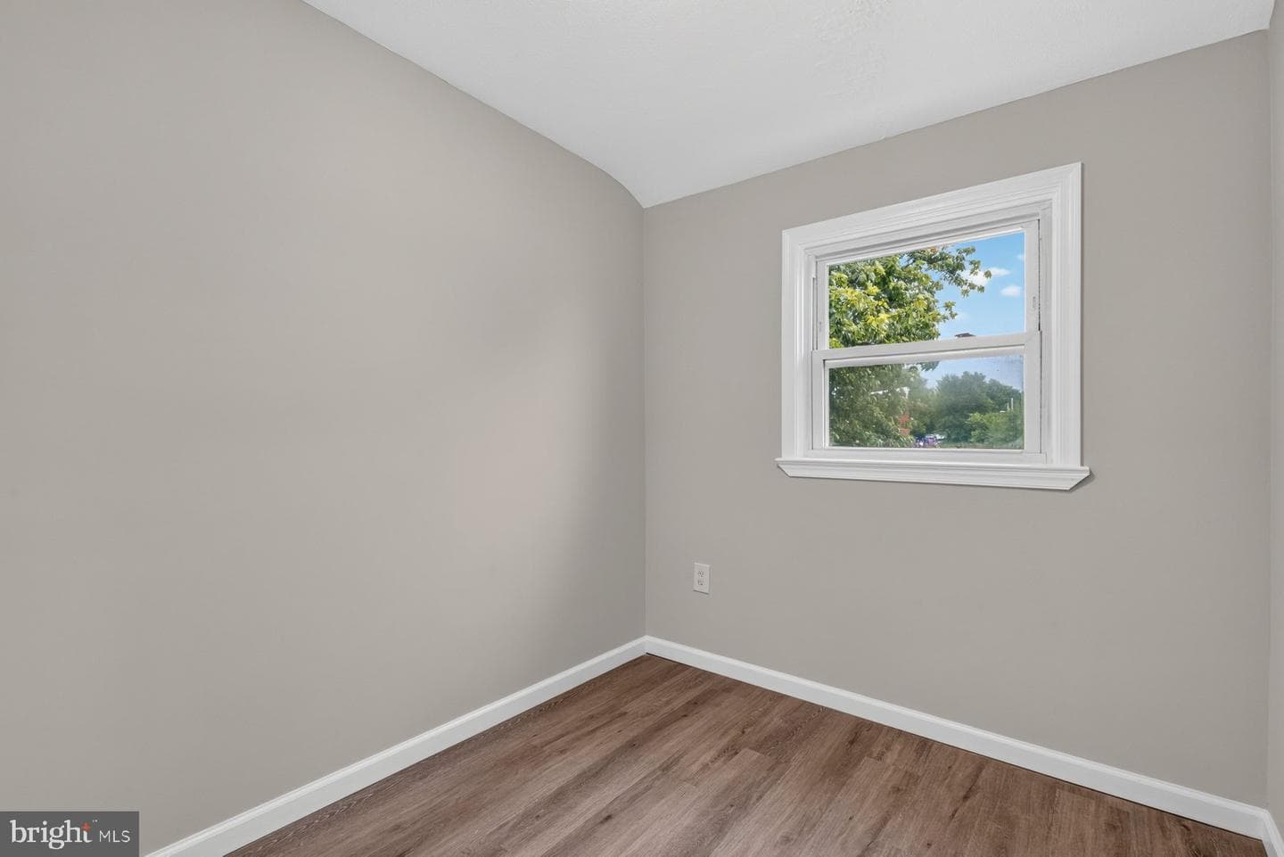 1524 Barkley Avenue photo 29