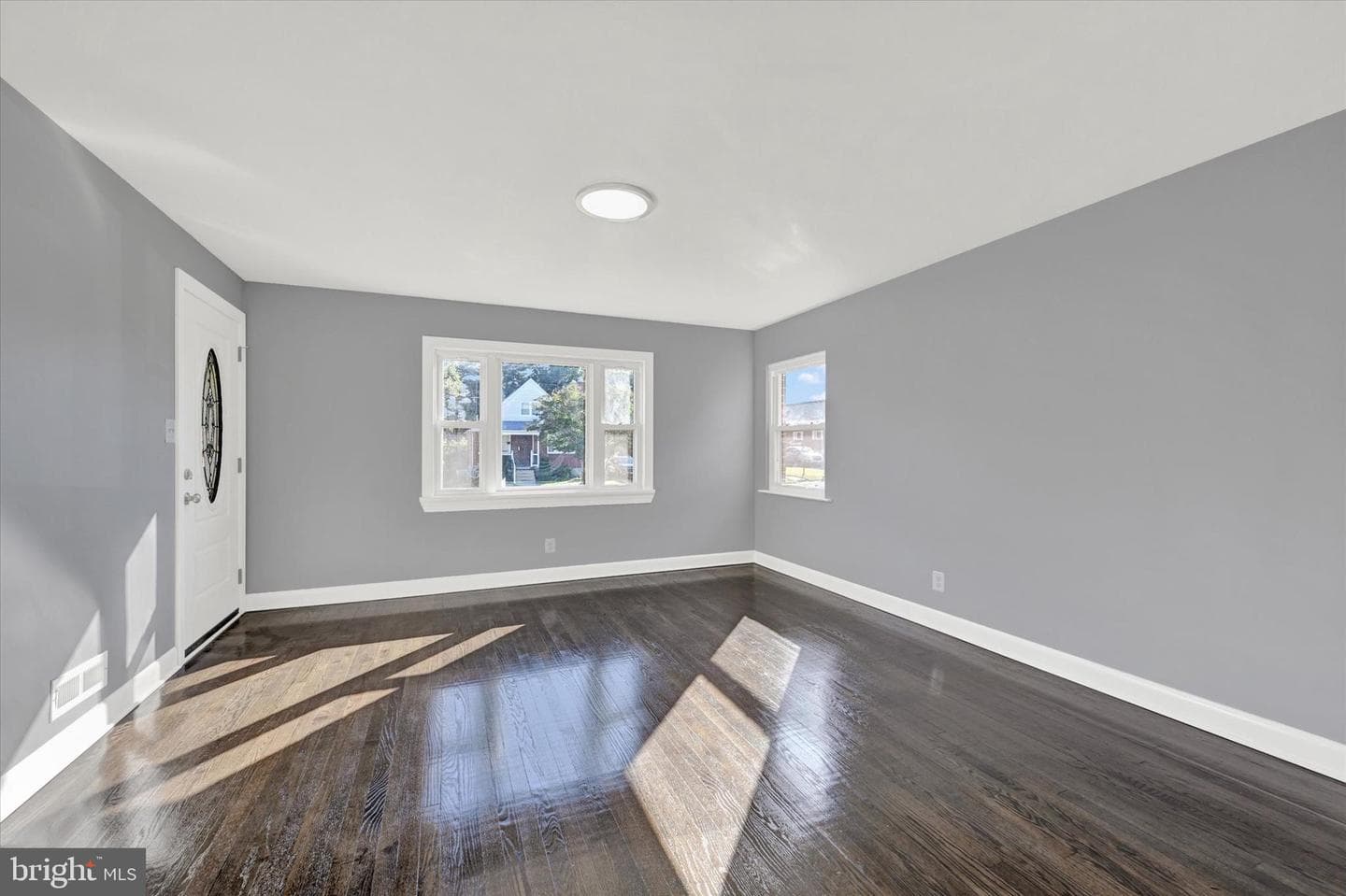 19 Belhaven Drive photo 4