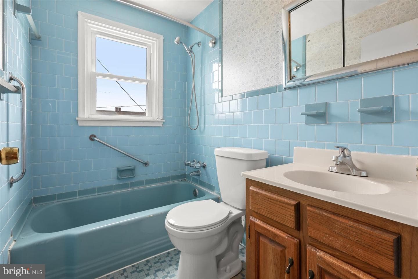 2112 Graythorn Road photo 19
