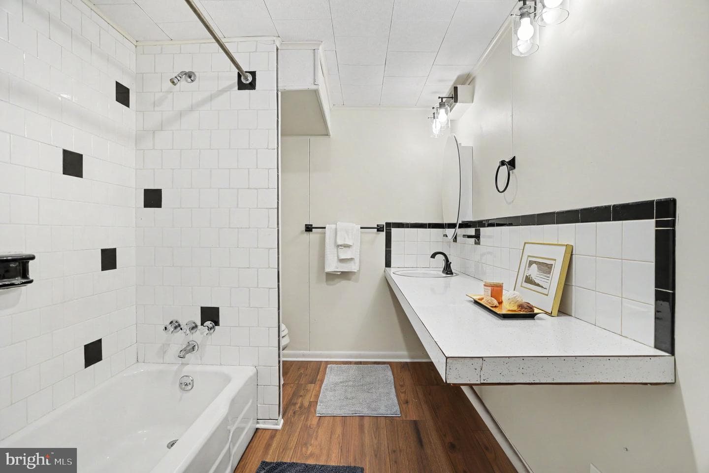 6214 Golden Ring Road photo 40