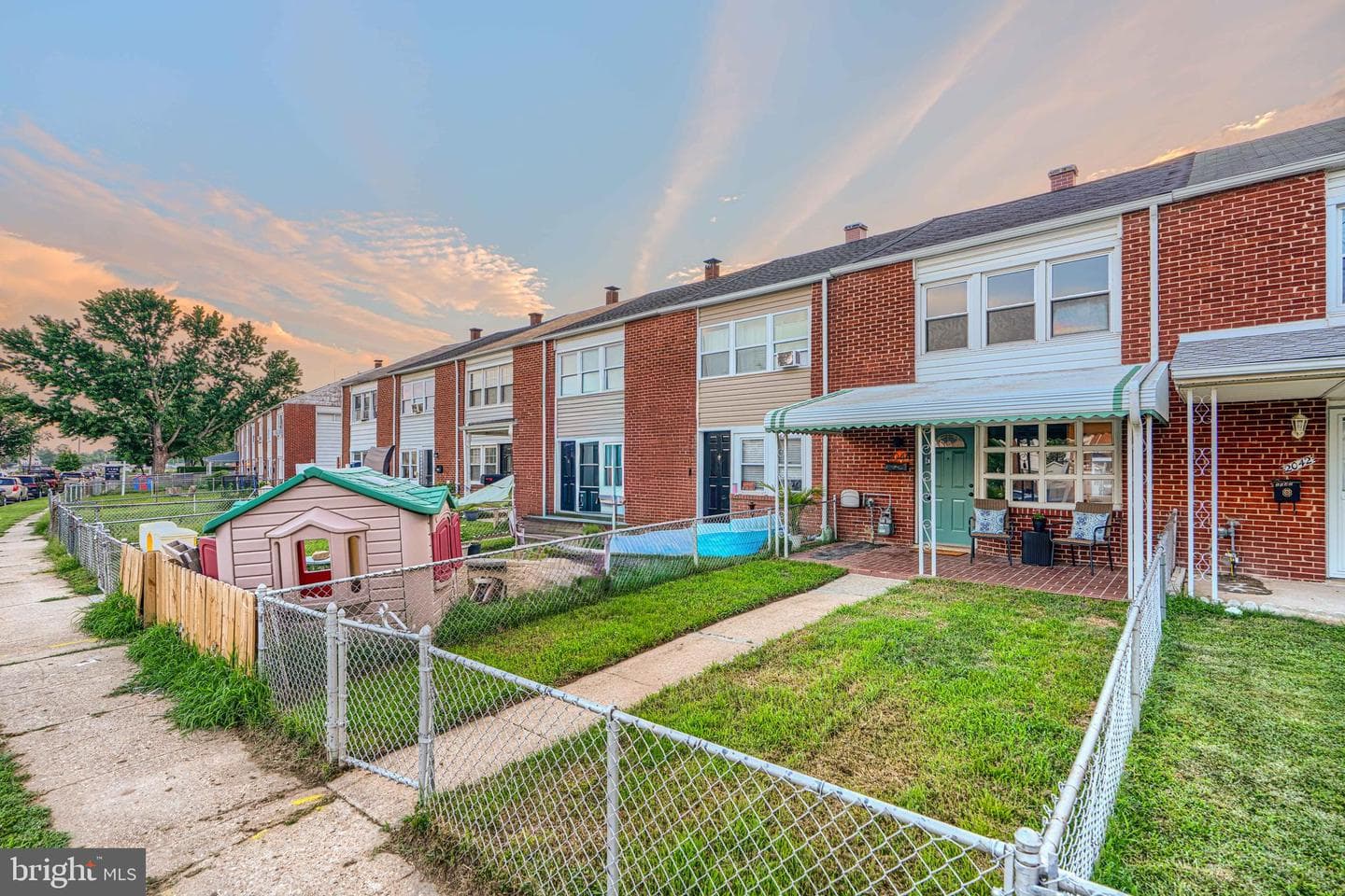 2044 Larkhall, Dundalk