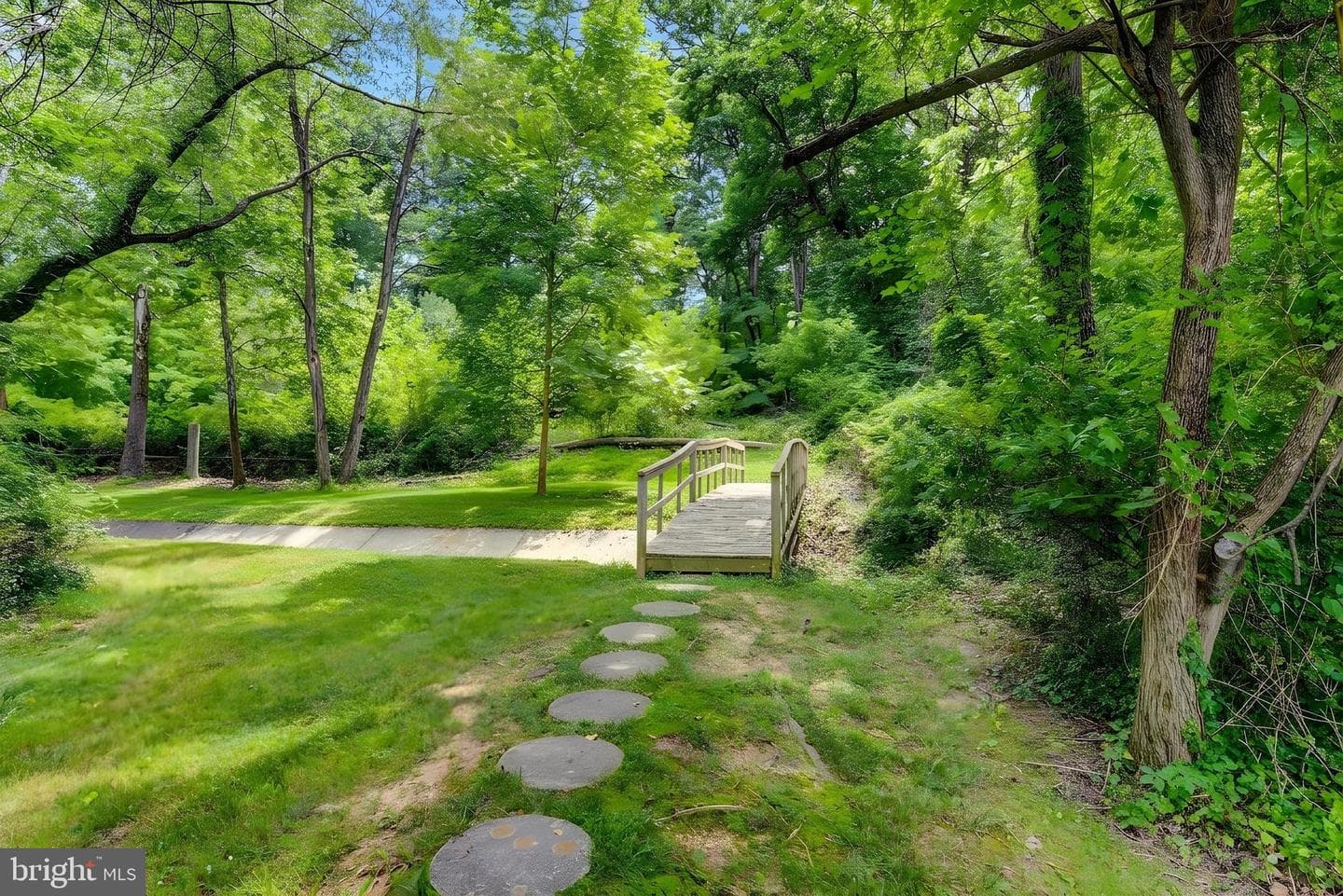 219 Deer Fox Lane photo 38