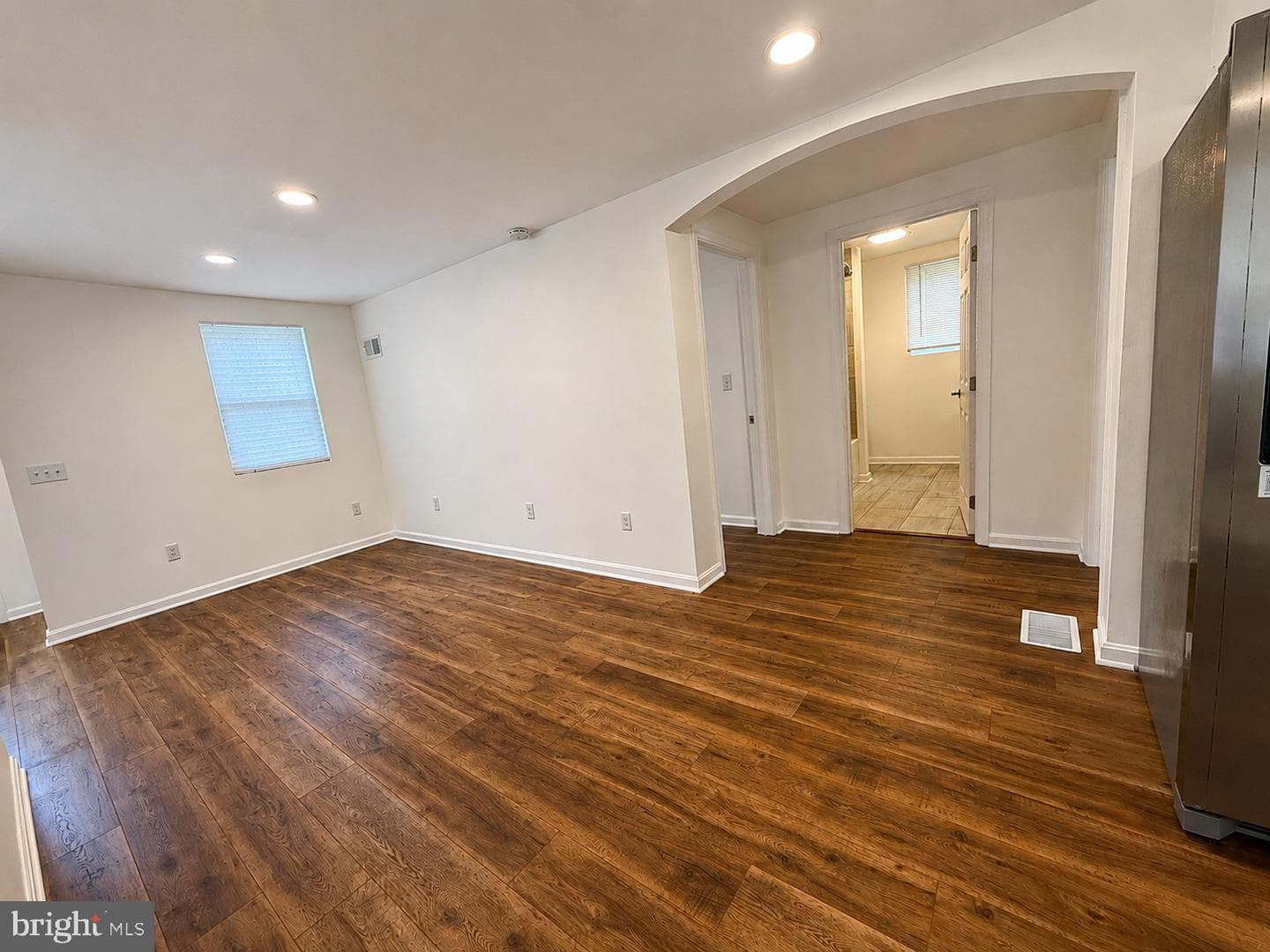 1000 Rosedale photo 25