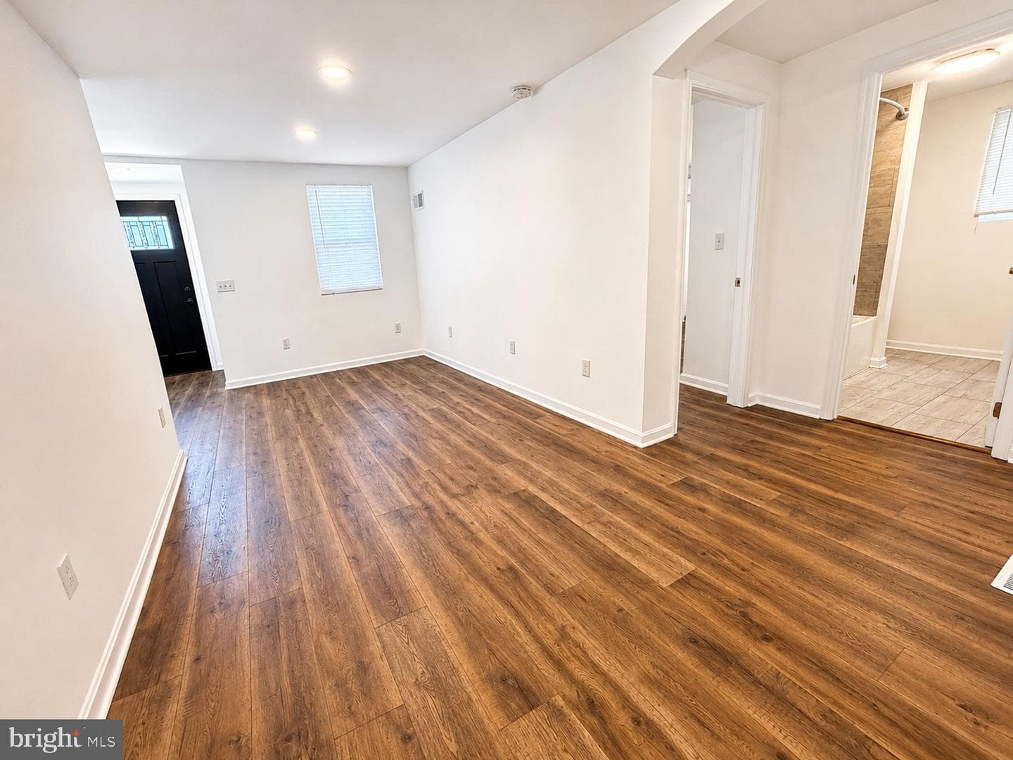 1000 Rosedale photo 26