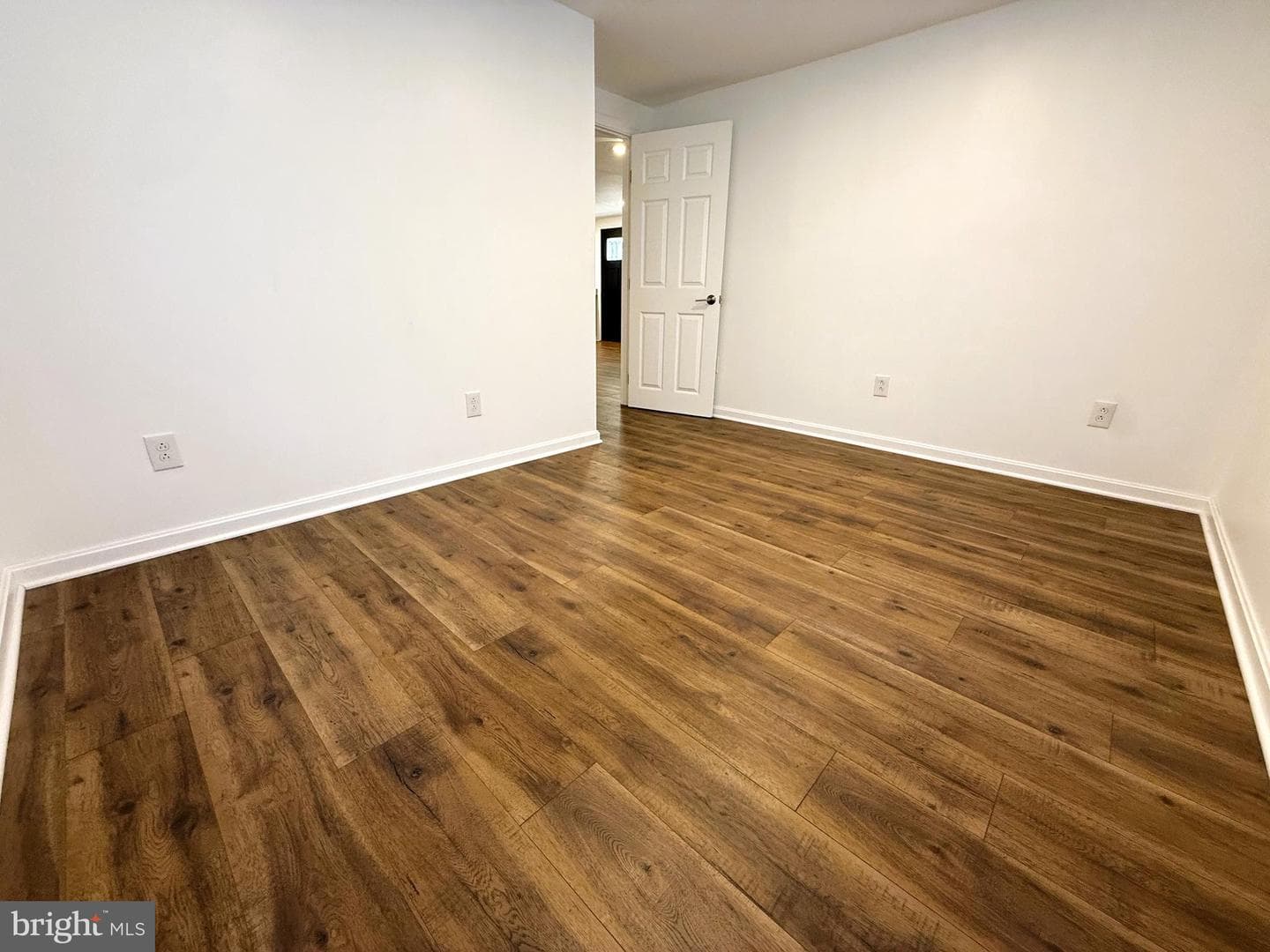1000 Rosedale photo 39