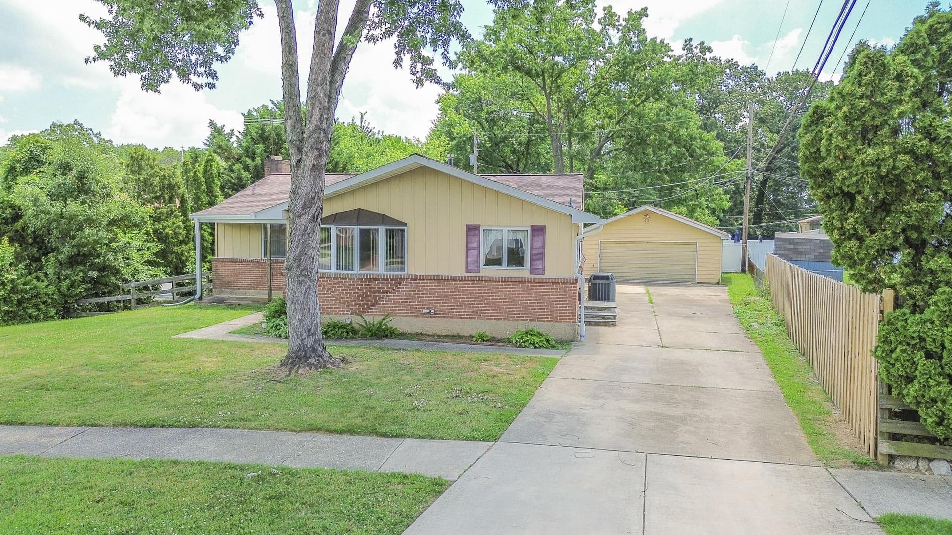 8503 David Avenue photo 1
