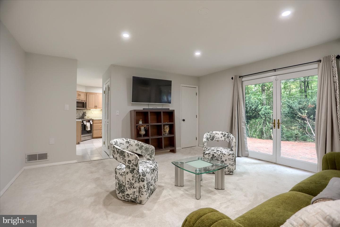 10902 Baronet Road photo 20