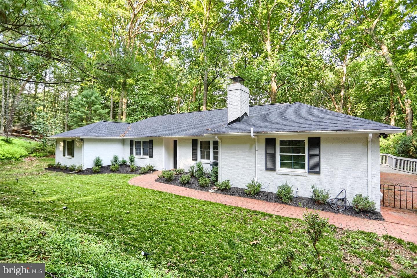 10902 Baronet Road photo 3
