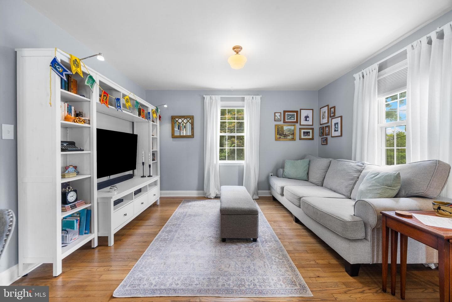6401 Sharon photo 16