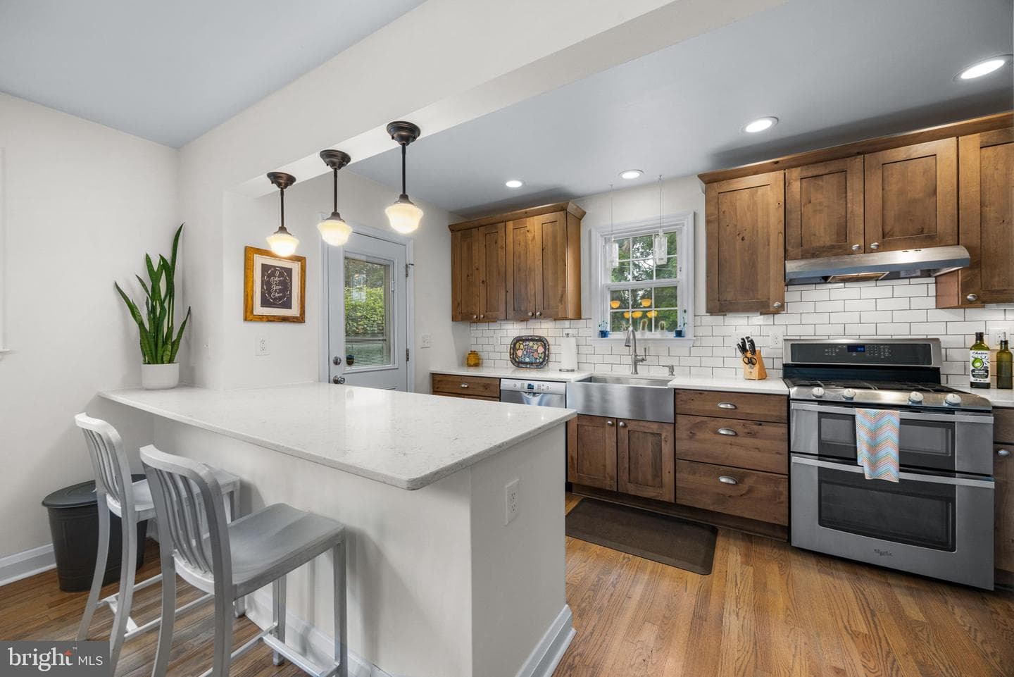 6401 Sharon photo 26