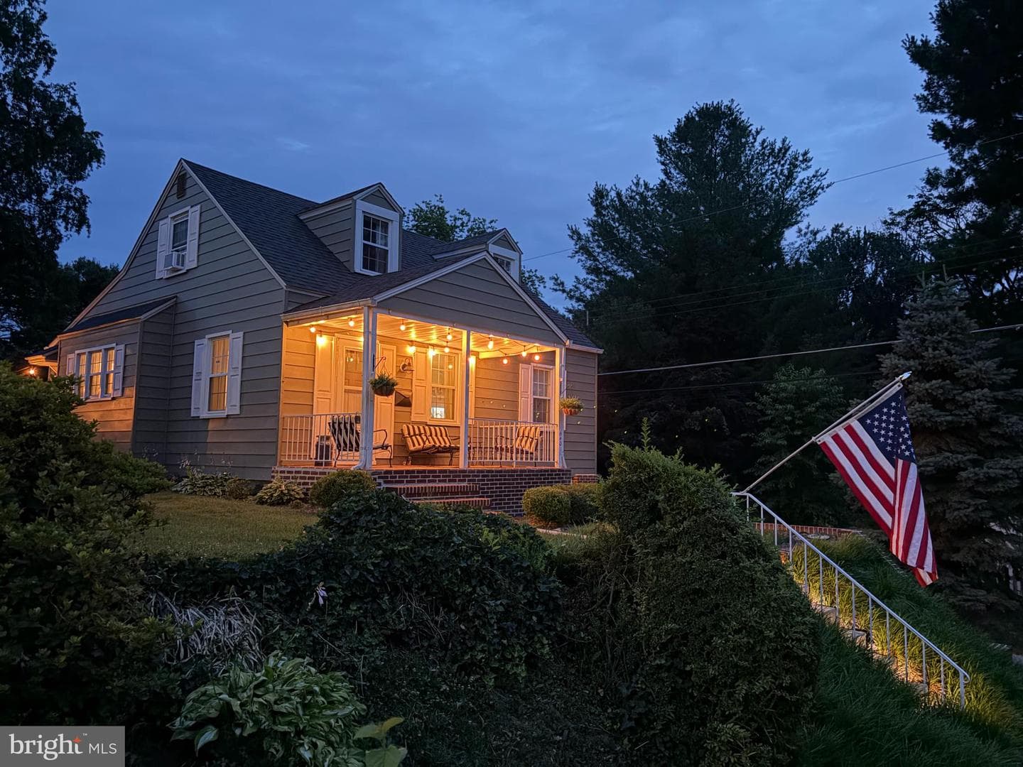 6401 Sharon photo 8