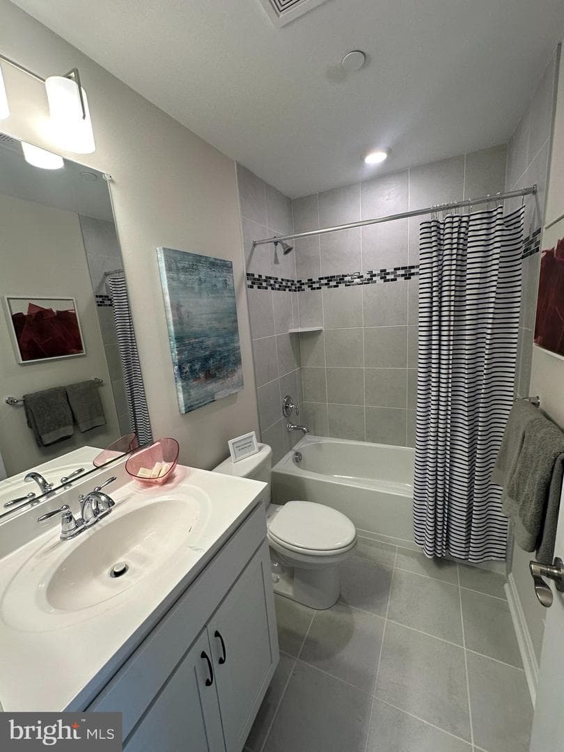 11261 Davisar Road #102 photo 14