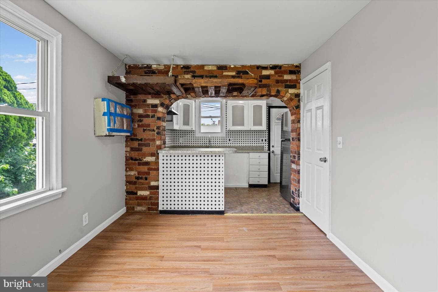 8413 Philadelphia Road photo 14