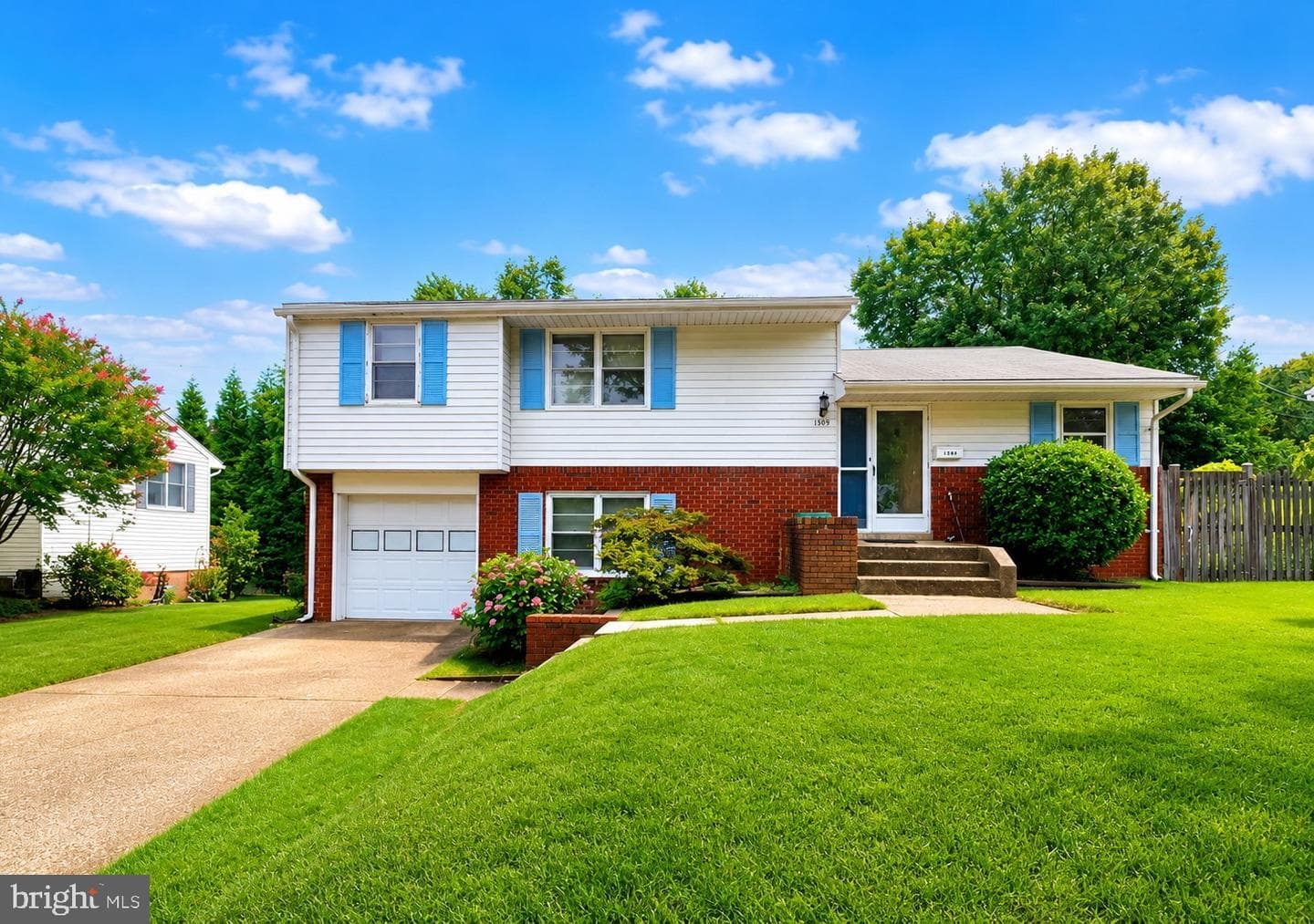 1309 Burleigh Road photo 1
