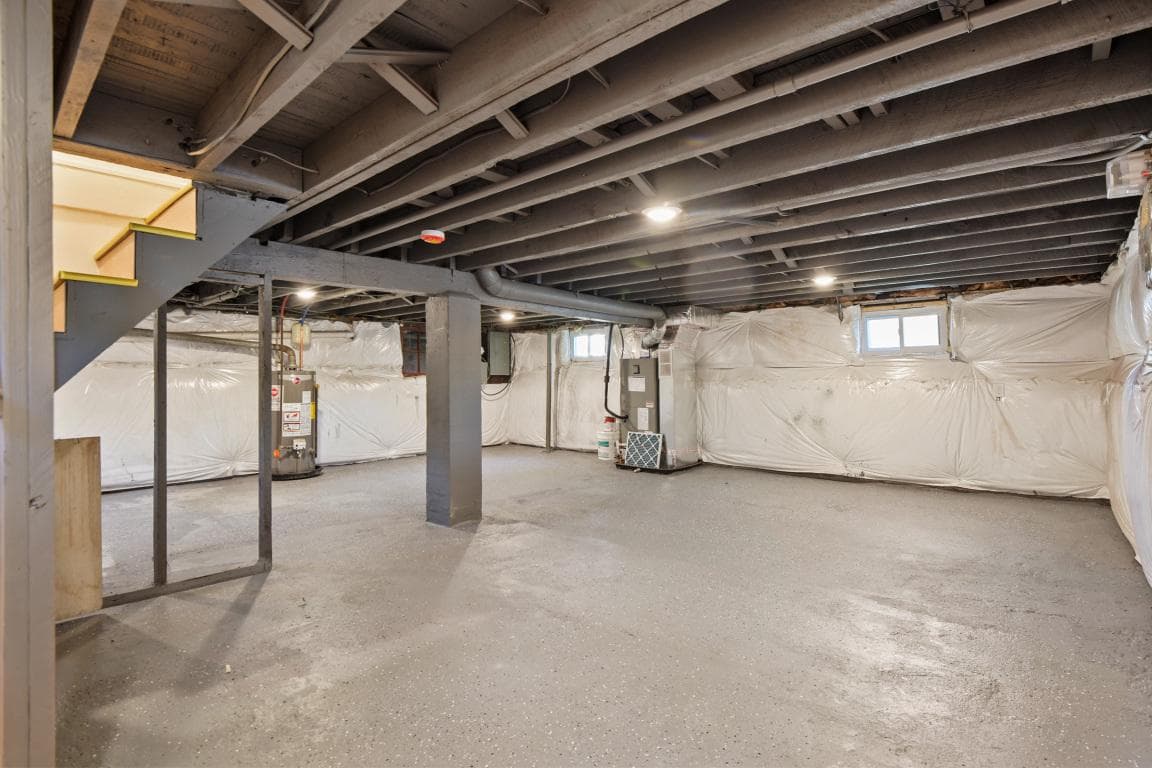 103 N Dundalk Avenue photo 28
