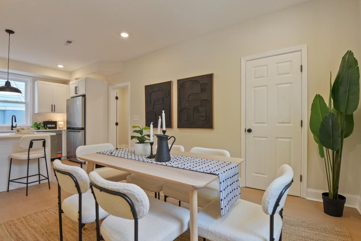 103 N Dundalk Avenue photo 5