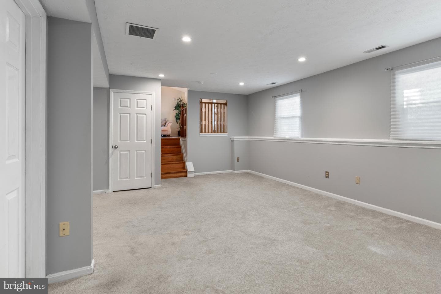 7924 Galloping Circle photo 27