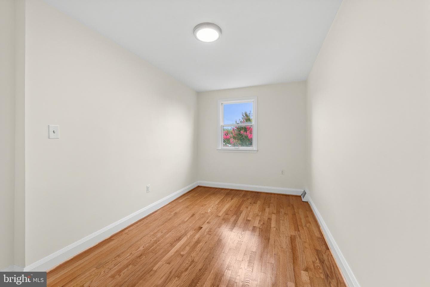 2207 Hawthorne Road photo 24