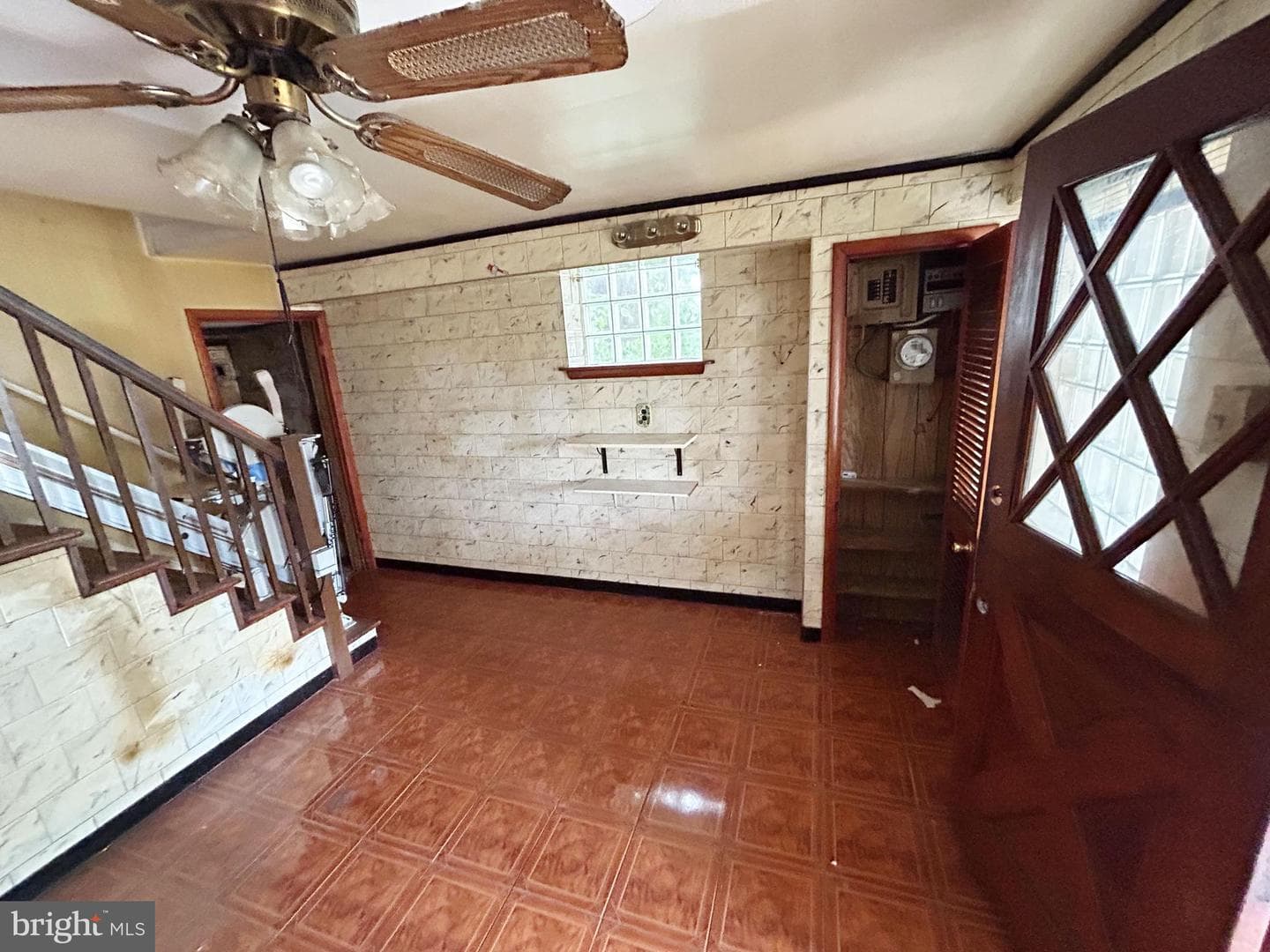 1813 Dunmere Road photo 16