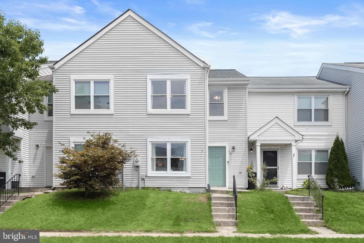 16 Nakota Court photo 1