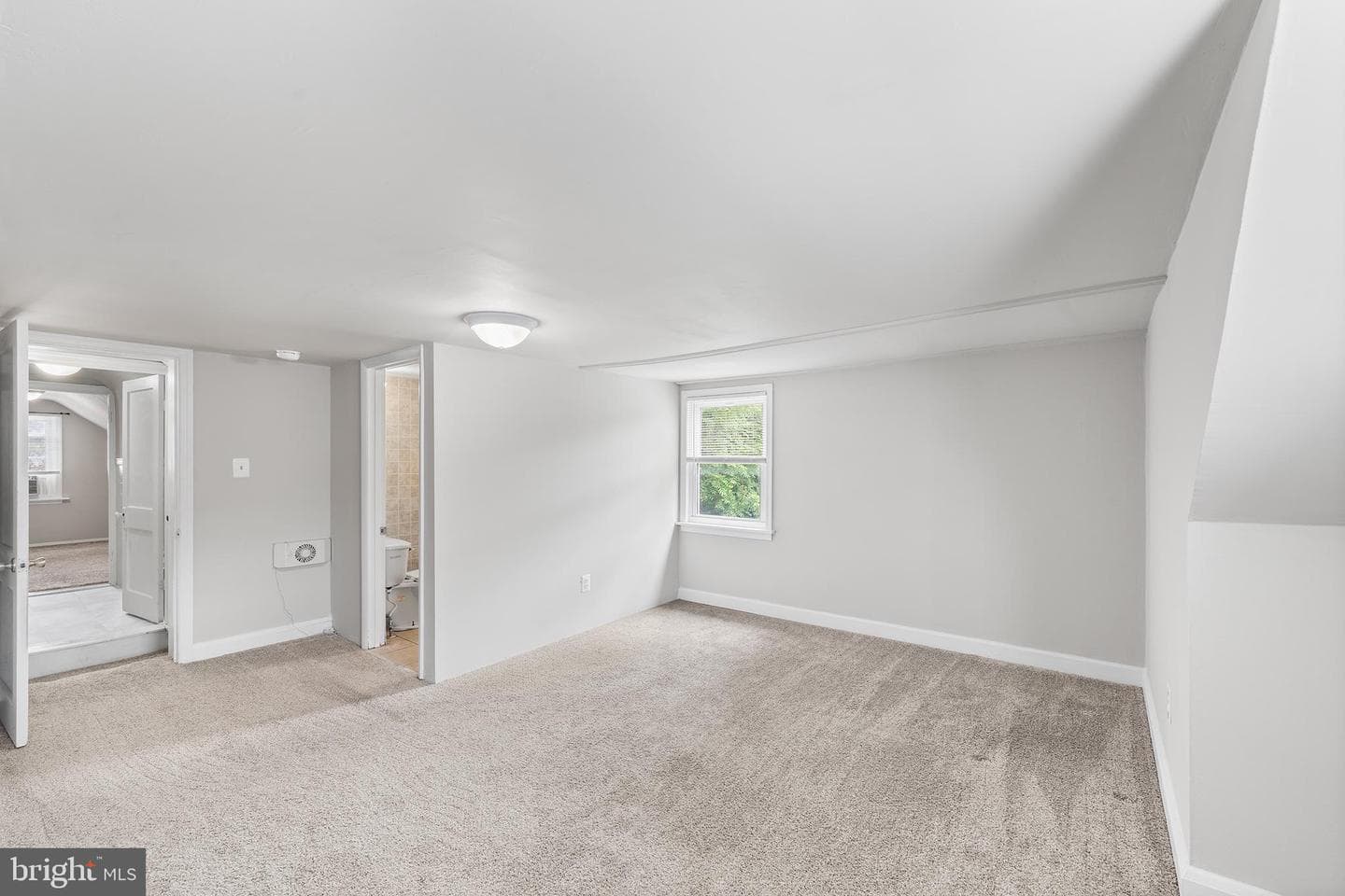 14 Gibbons Boulevard photo 16