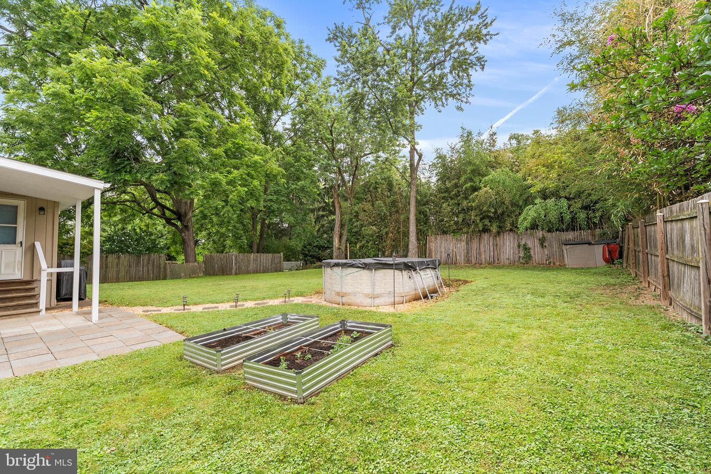 14 Gibbons Boulevard photo 30